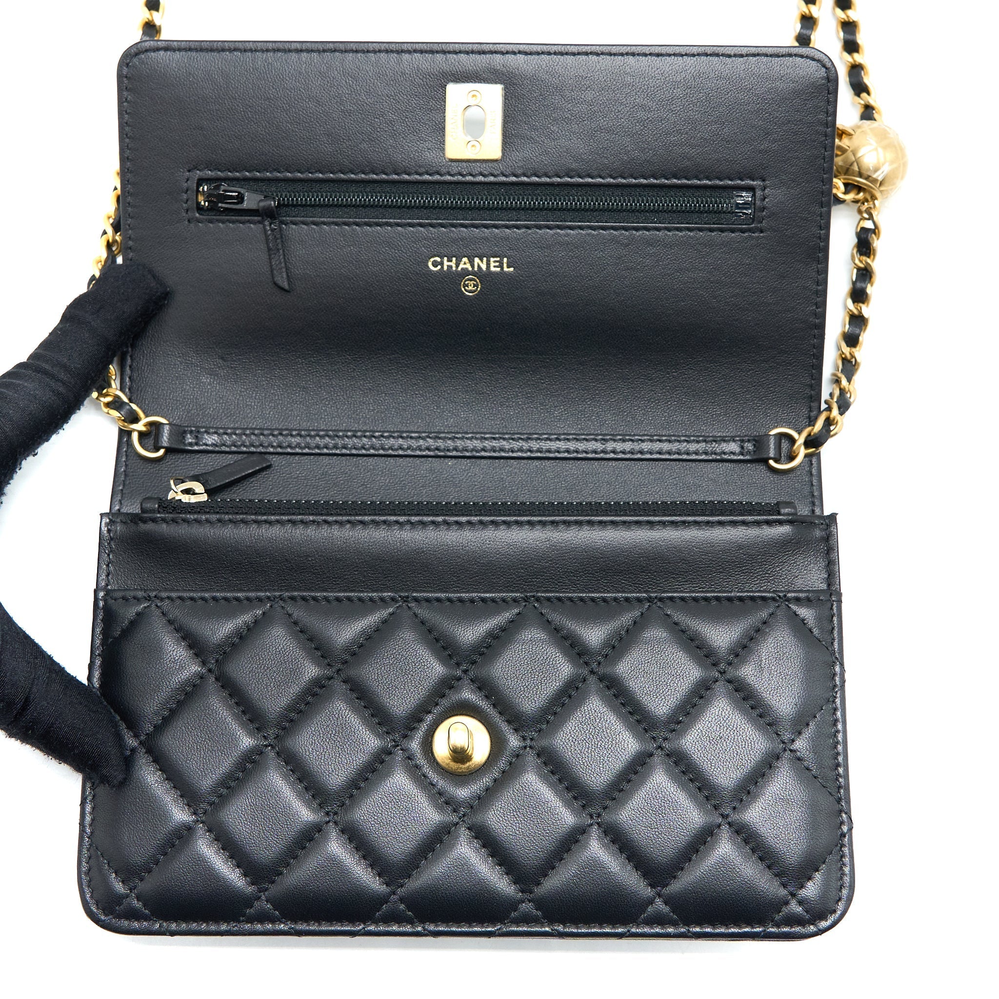 Chanel Pearl Crush Wallet On Chain Lambskin Black Brushed  (Microchip)