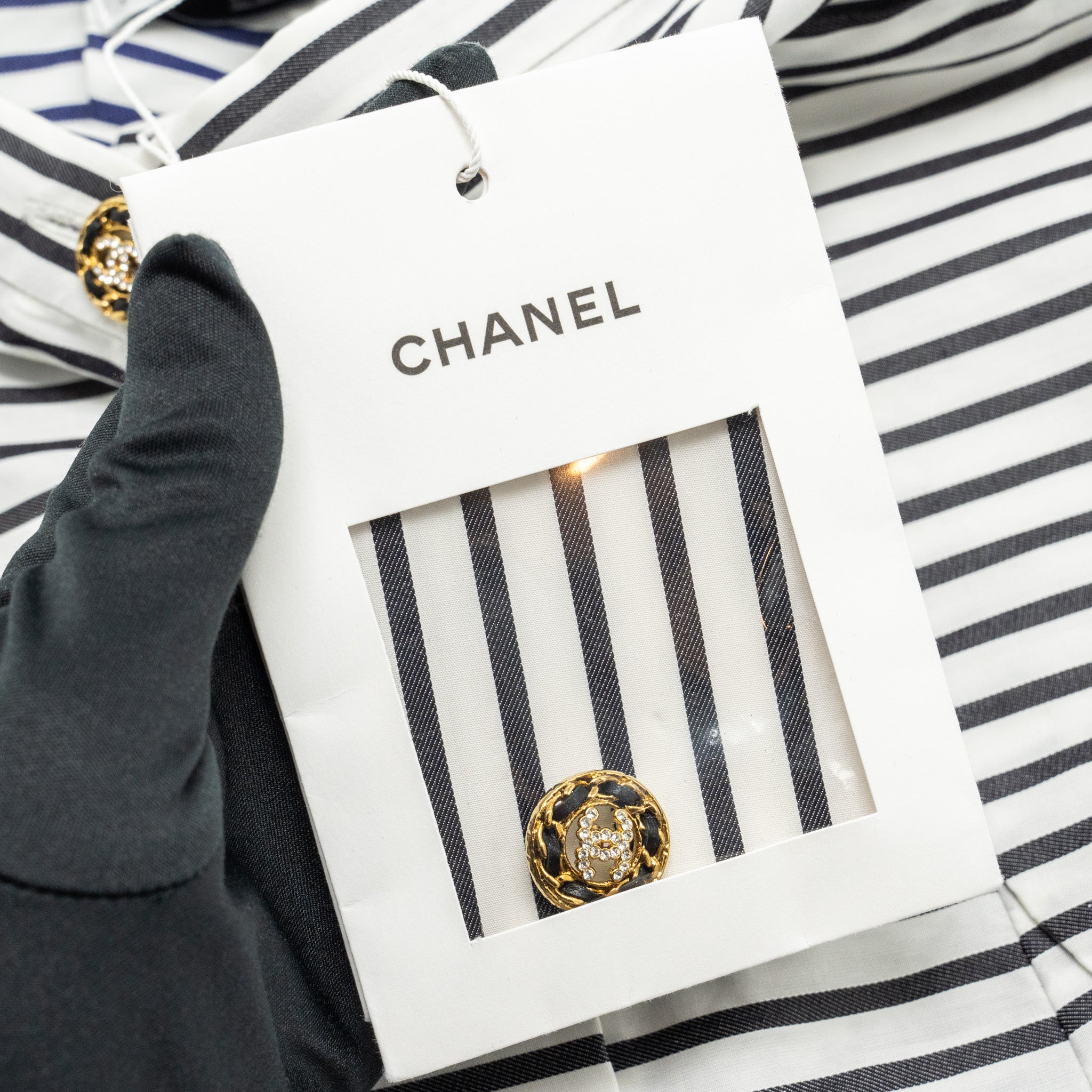 Chanel size 34 22S Long skirt cotton grey/black
