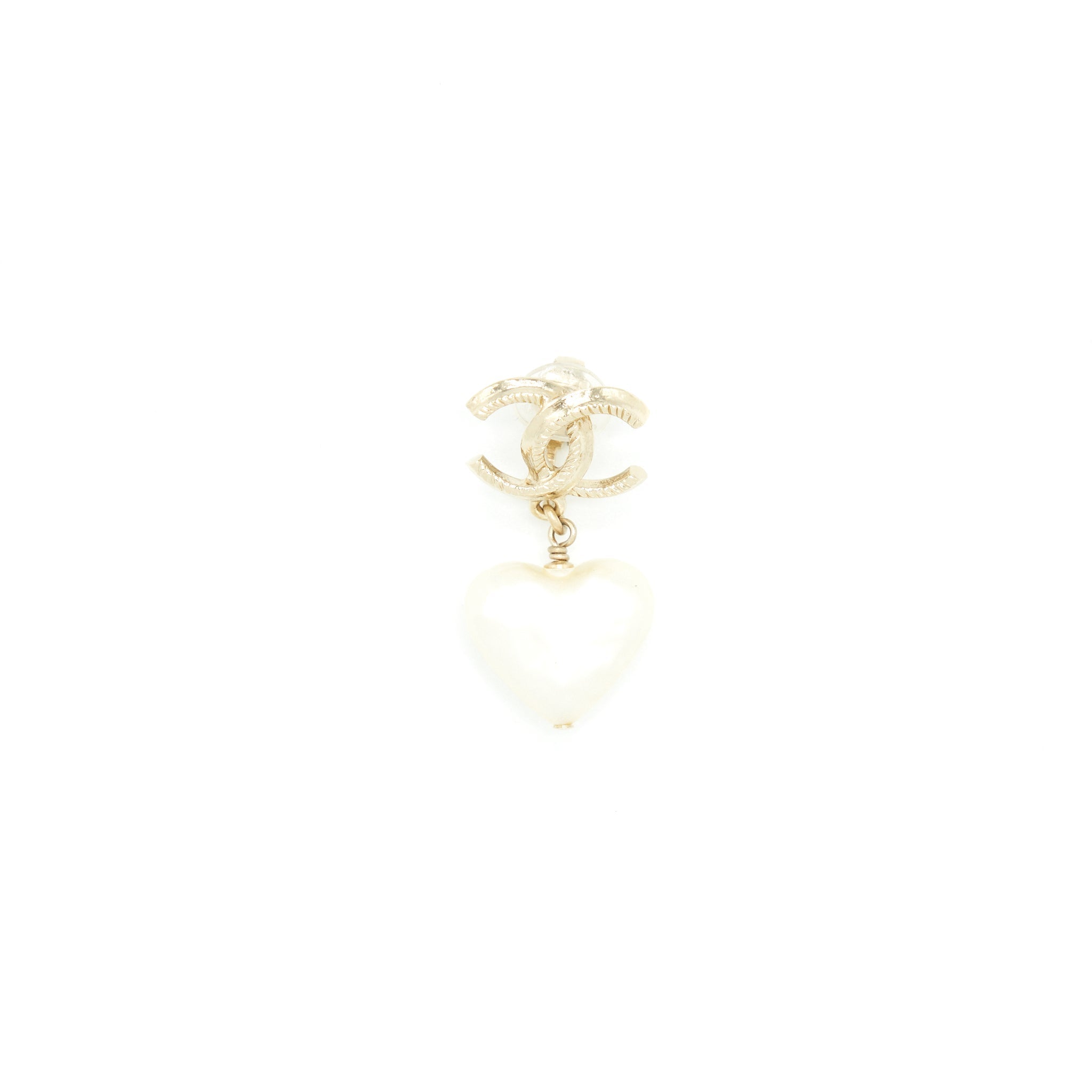 Chanel CC And Heart Earclips L