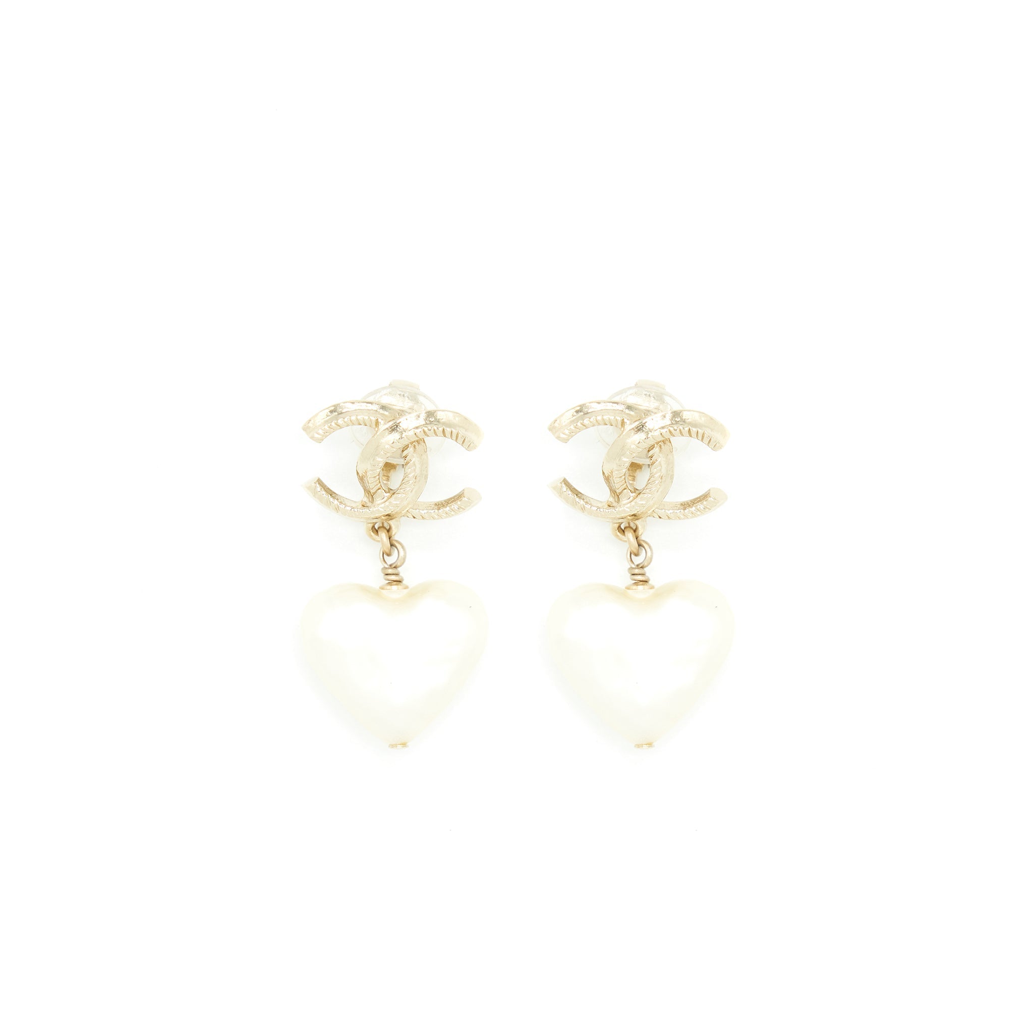 Chanel CC And Heart Earclips L