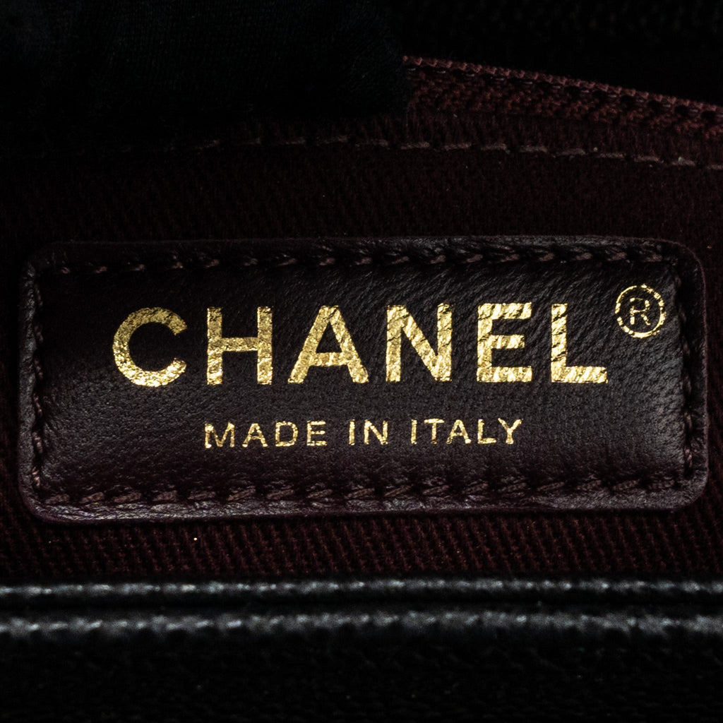 Chanel small business affinity caviar black L (microchip)