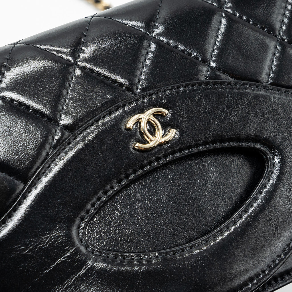 Chanel 24C 31 wallet on chain shiny calfskin black L (Microchip)