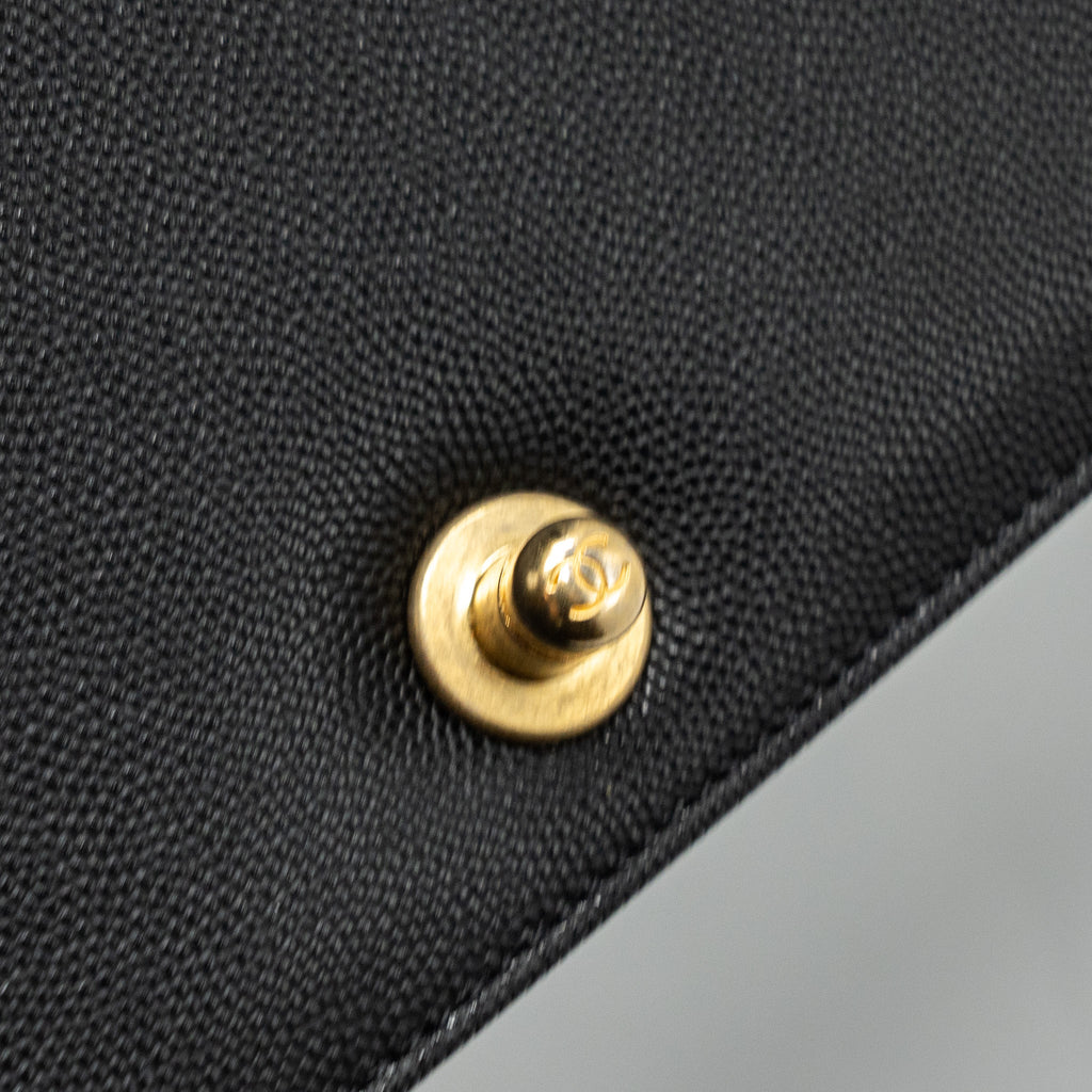 Chanel medium boy bag caviar black brushed  (microchip )