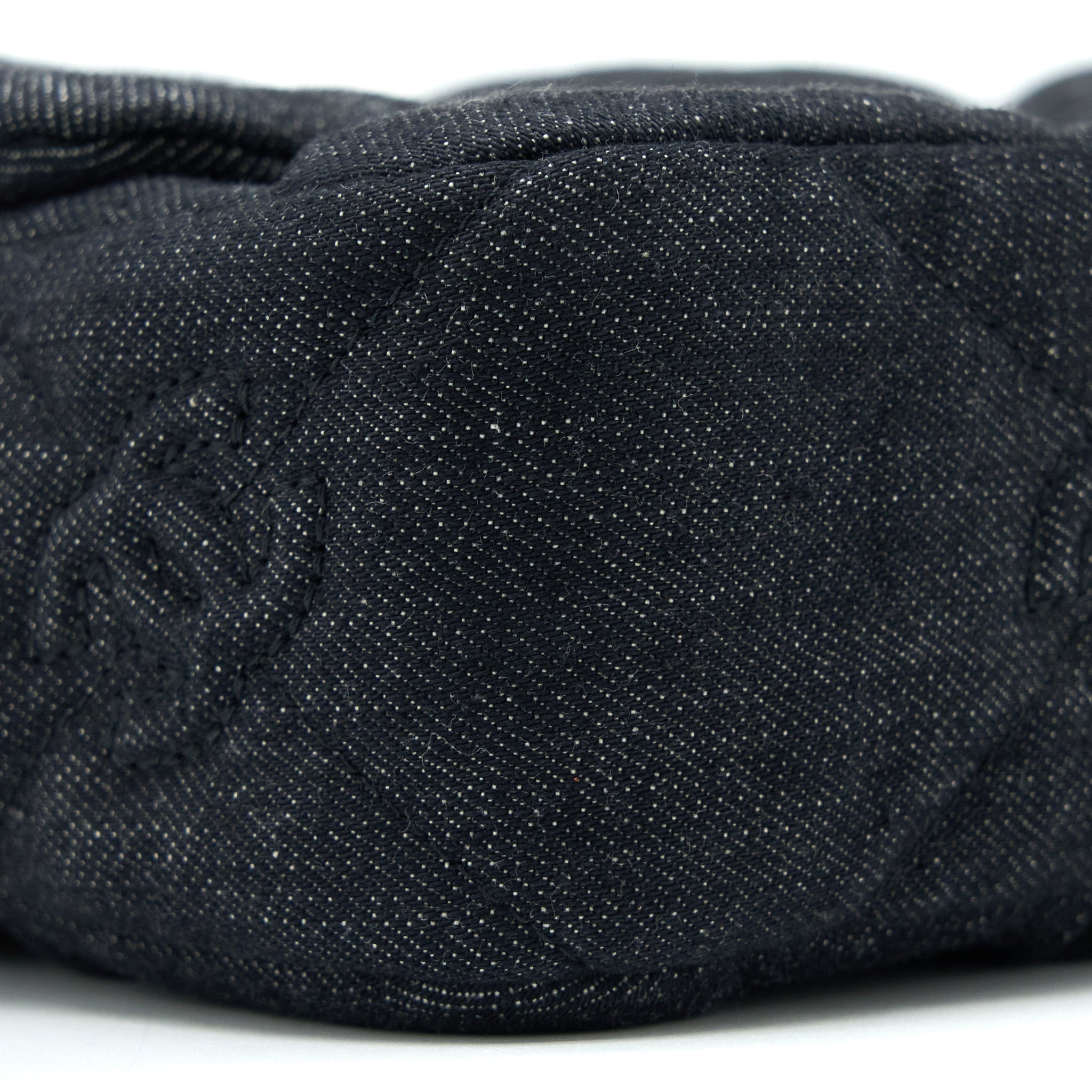 Chanel 22S Giant Chain Flap Shoulder Bag Denim Dark Blue Brushed  (Microchip)