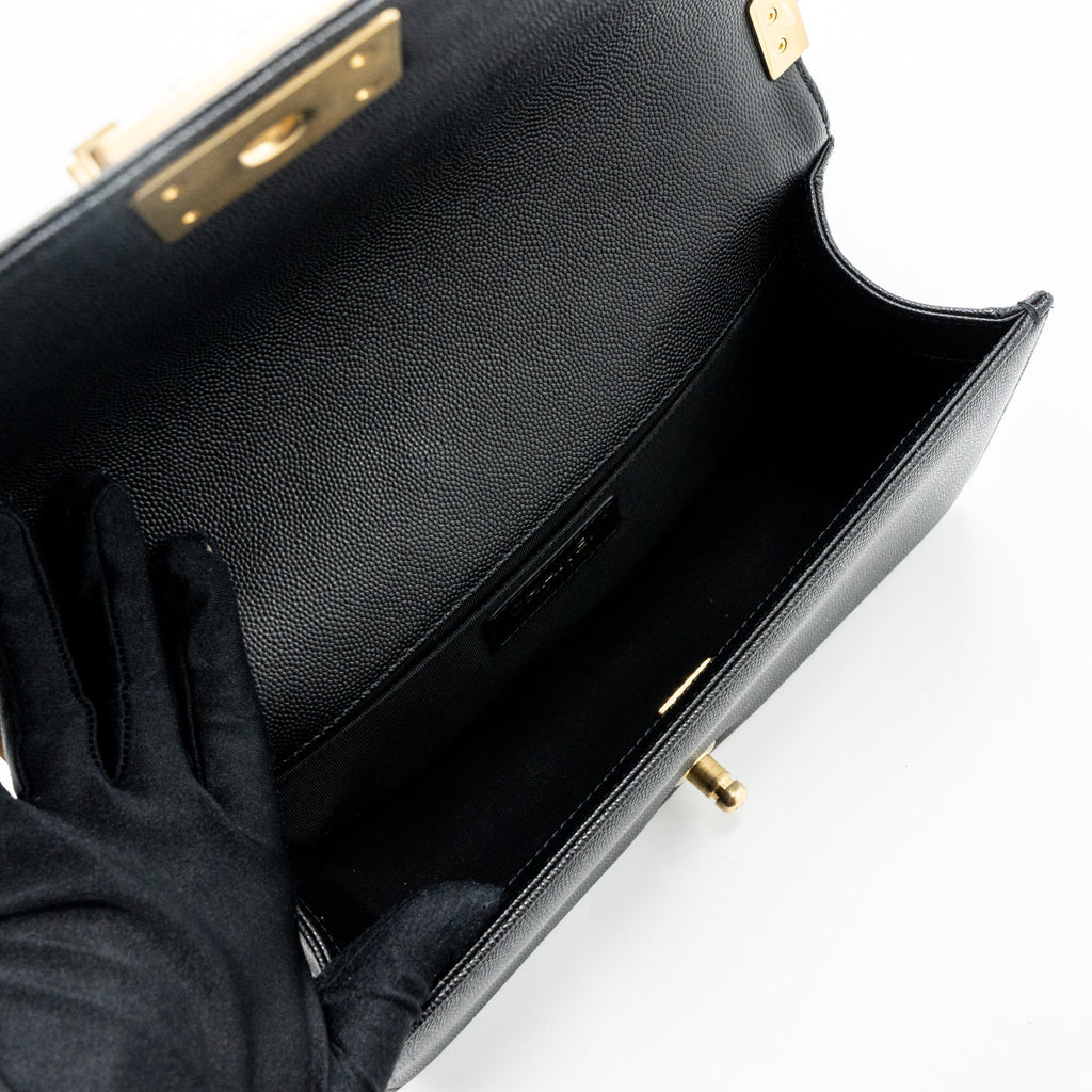 Chanel medium boy bag caviar black brushed  (microchip )
