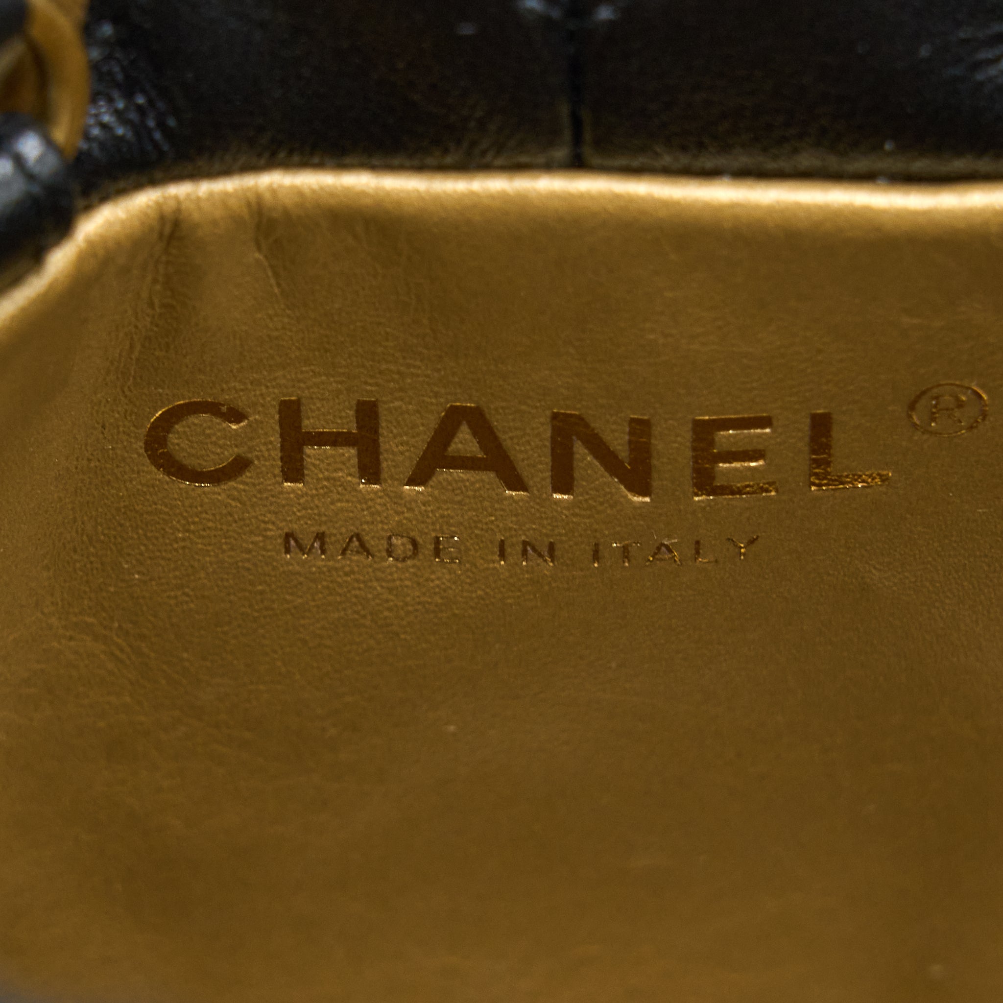 Chanel 22S Pearl Crush Bucket Bag Lambskin Black Brushed  (Microchip)