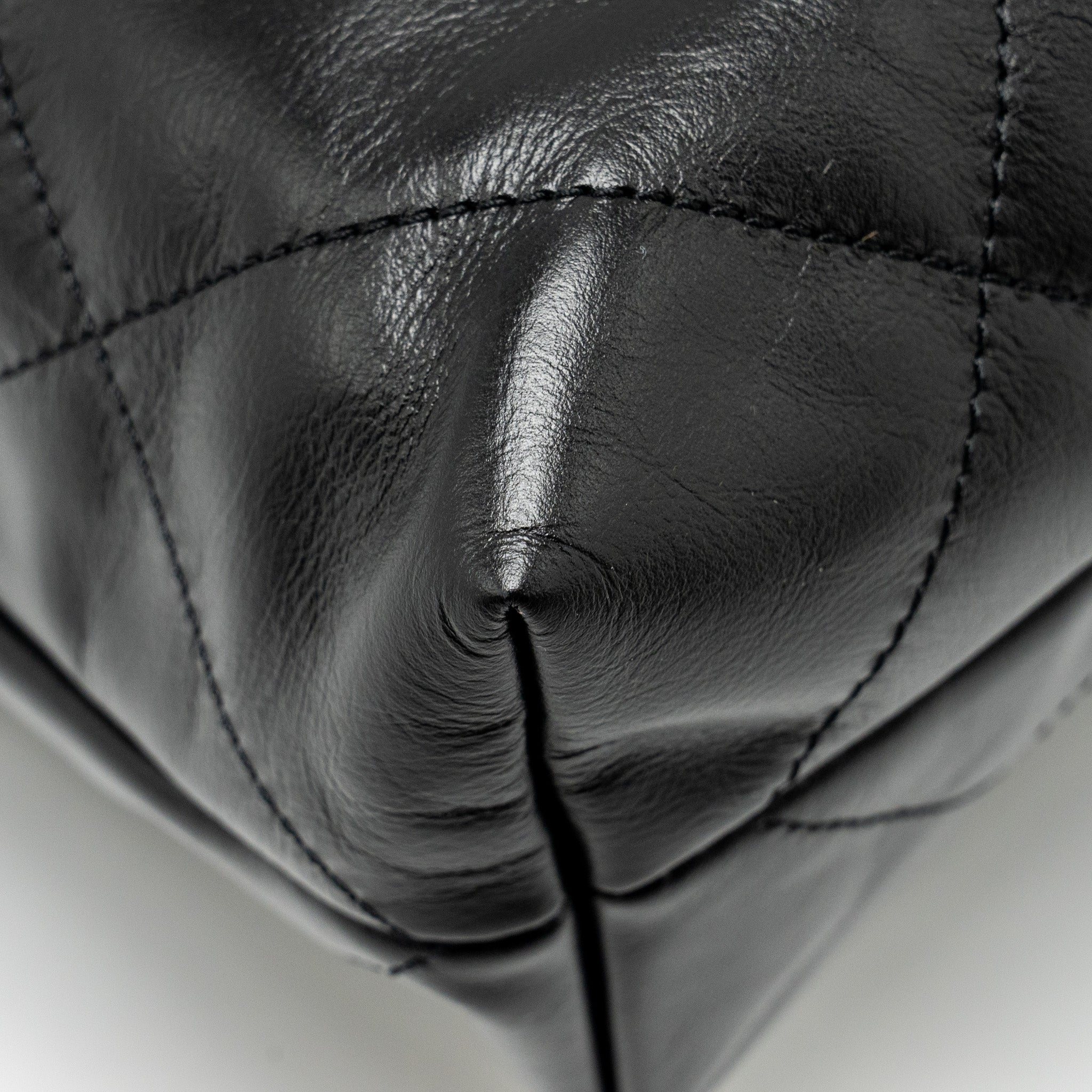 Chanel Small 22 Bag Shiny Calfskin Black  (Microchip)