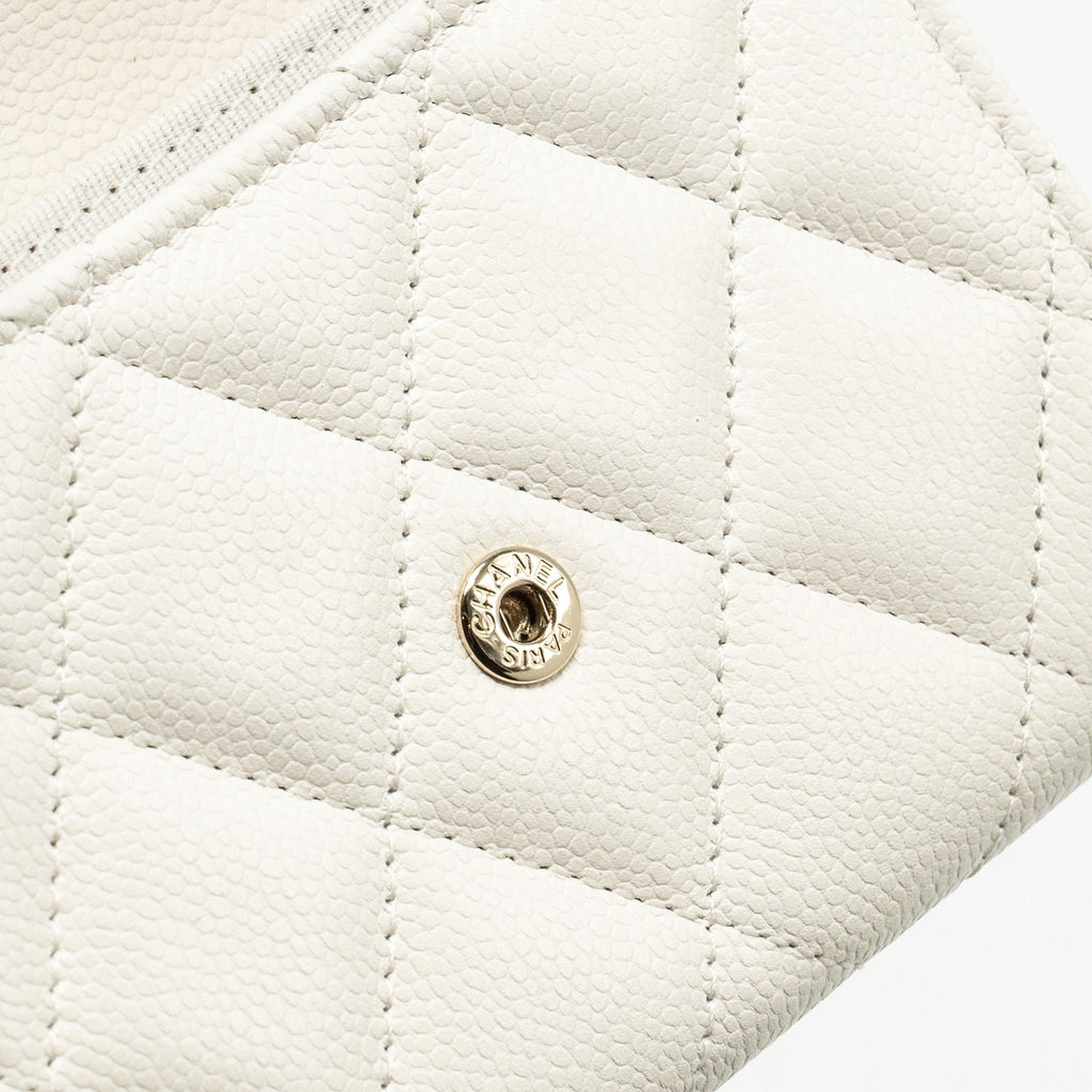 Chanel Classic Flap Card Holder Caviar White L (microchip)