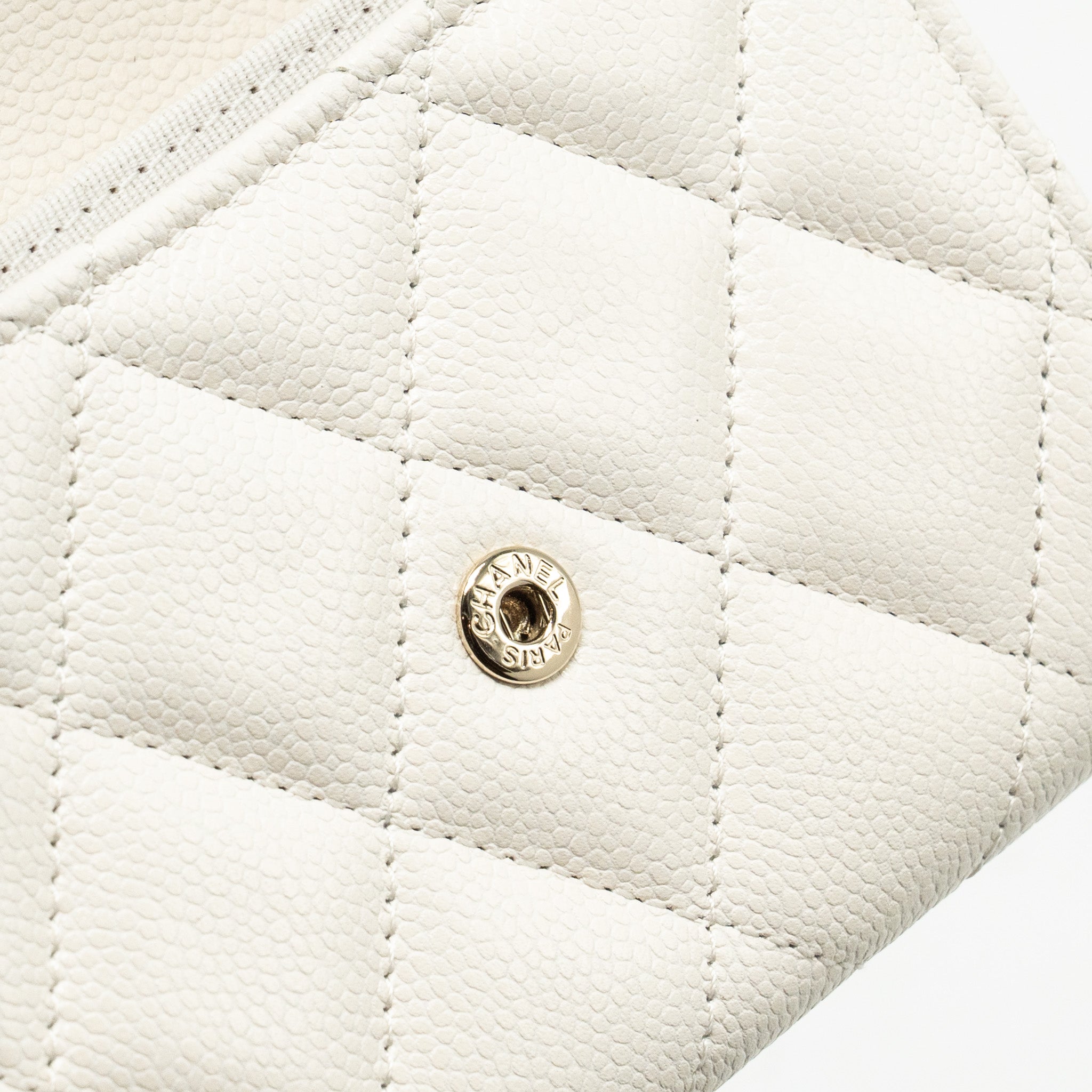 Chanel Classic Flap Card Holder Caviar White L (microchip)