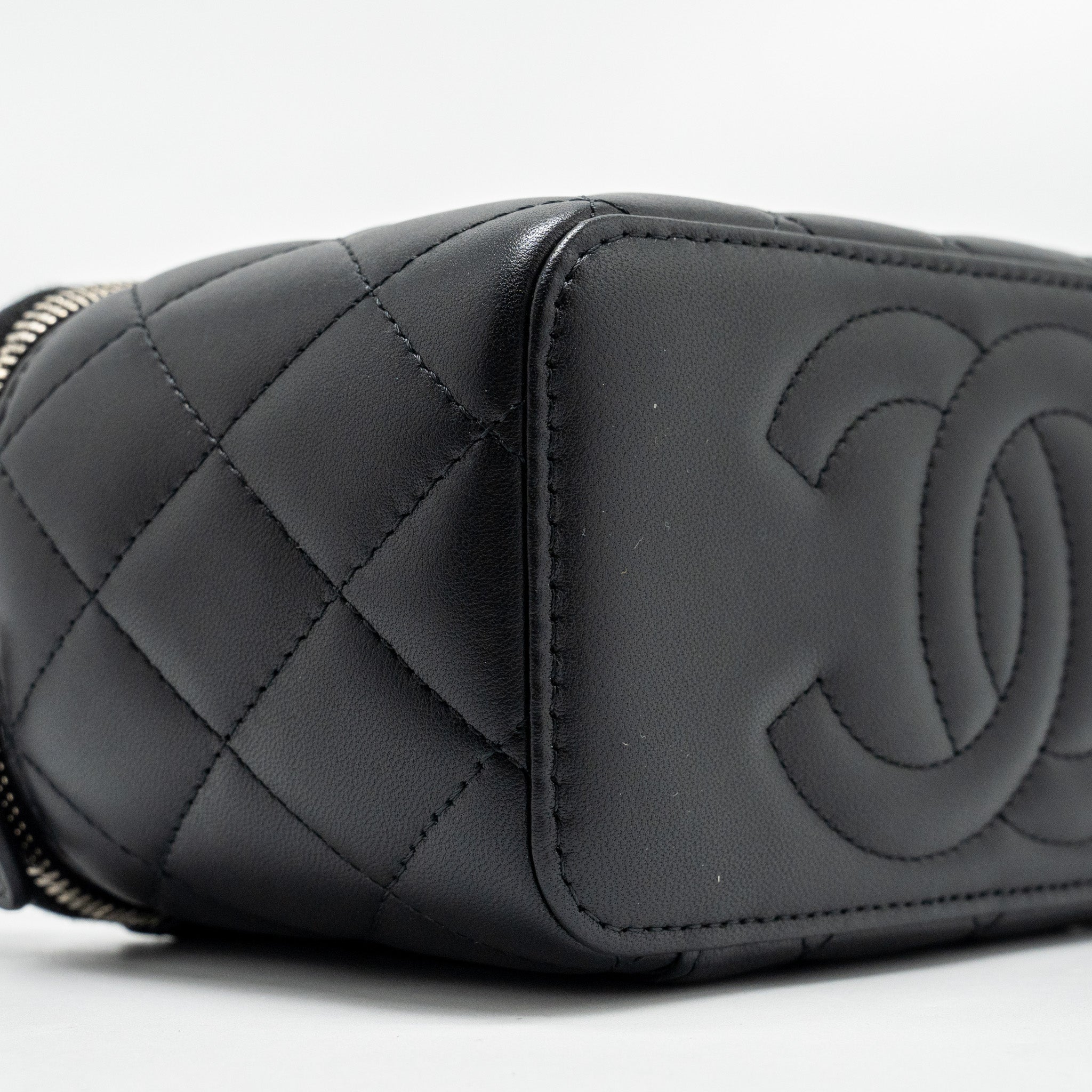 Chanel Top Handle Long Vanity Case Lambskin Black  (Microchip)