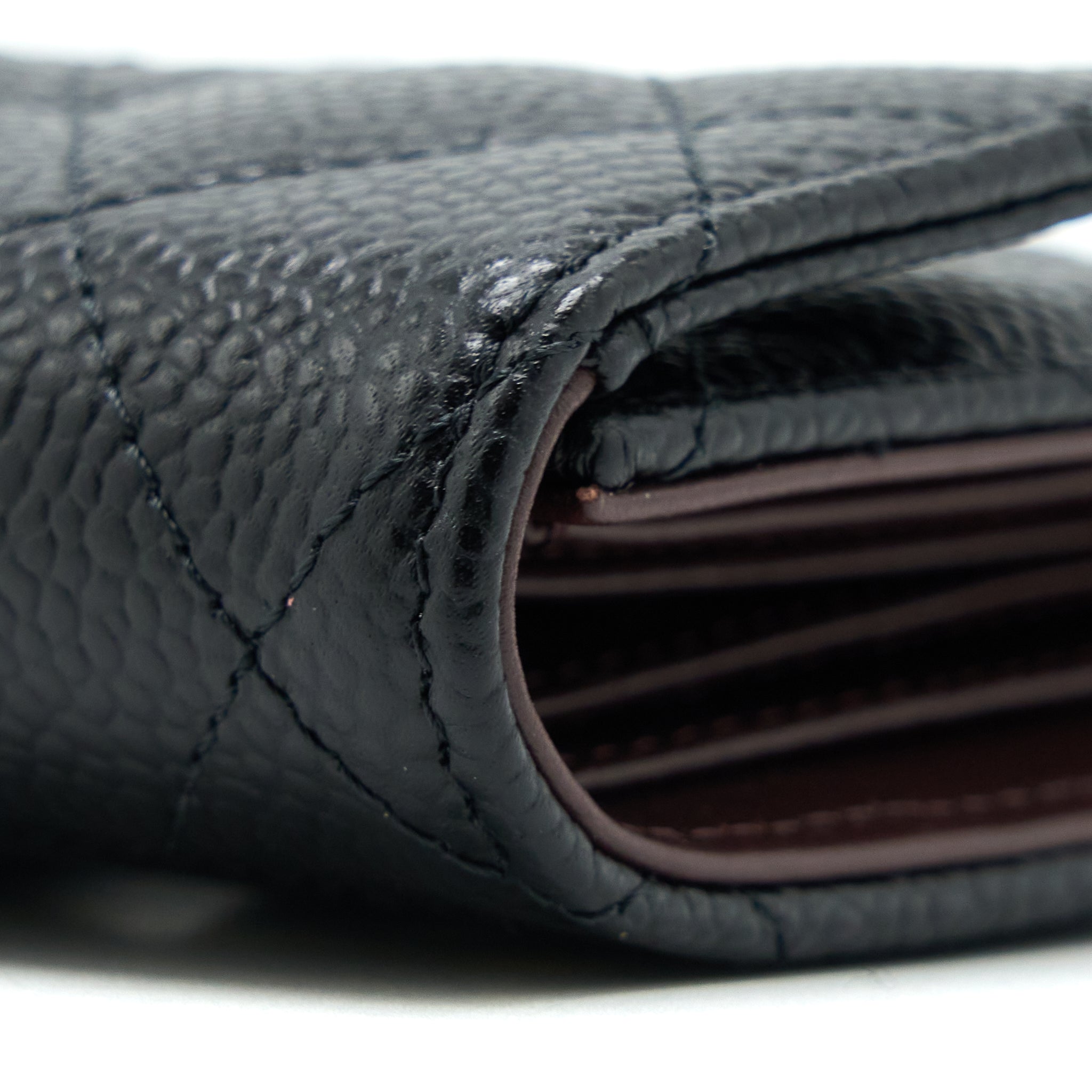 Chanel Classic Compact Wallet Caviar Black L (Microchip)