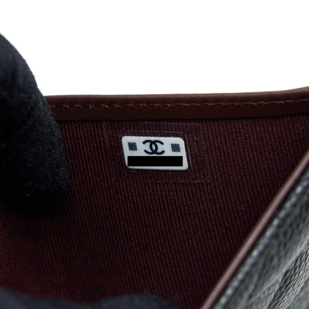 Chanel Classic Compact Wallet Caviar Black L (Microchip)