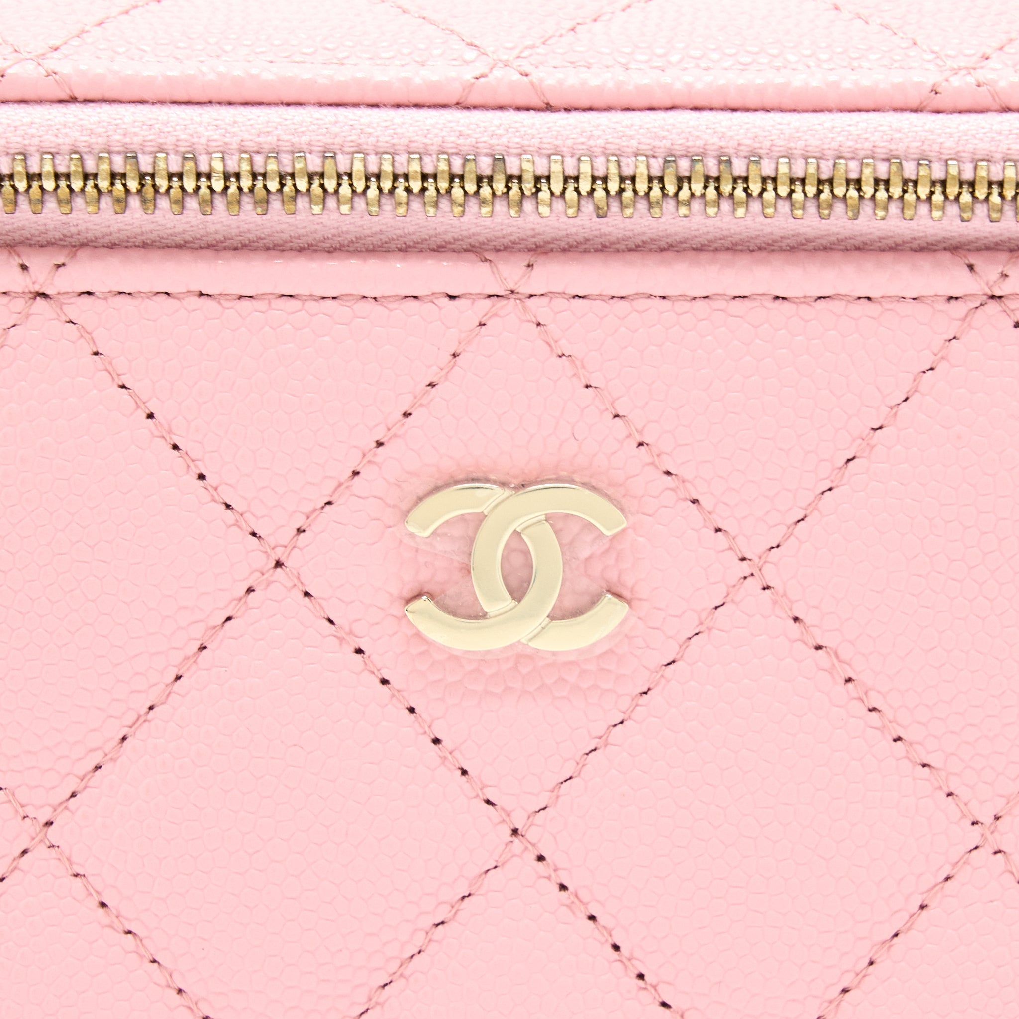 Chanel 22C Long Vanity With Chain Caviar Pink L