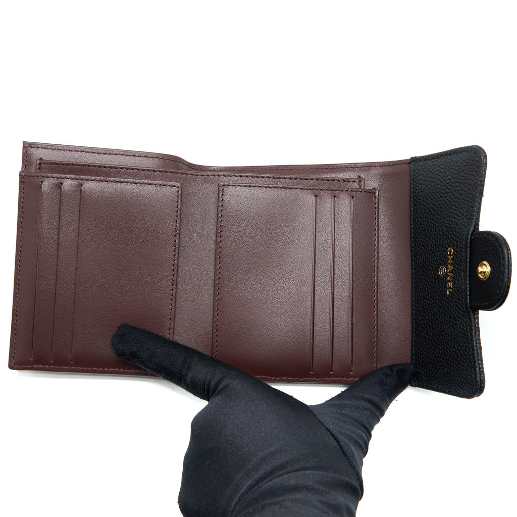 Chanel Classic Compact Wallet Caviar Black L (Microchip)