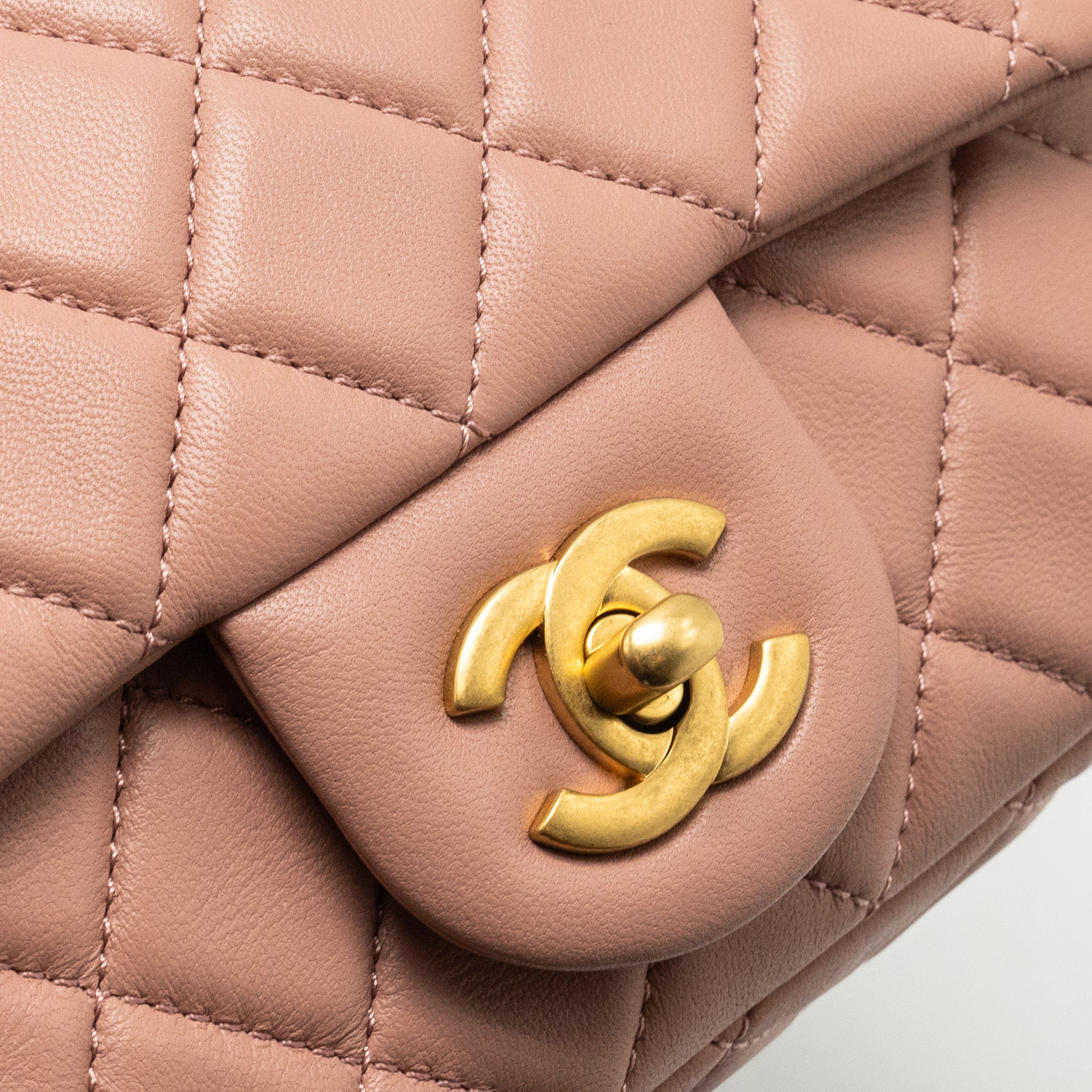 Chanel Pearl Crush Mini Square Flap Bag Lambskin Pink (Microchip)
