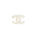 Chanel cc Logo Letter and Pearl Brooch L