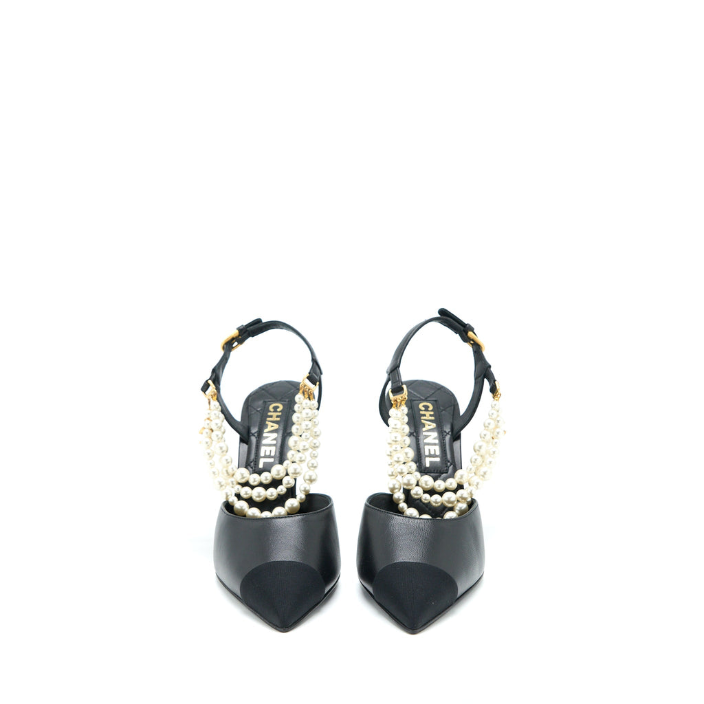 Chanel Size 39 Heel with Pearl Leather/Fabric Black