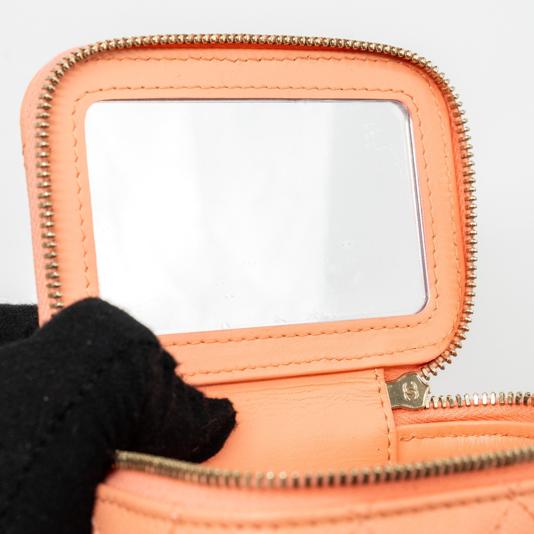 Chanel Mini Vanity With Chains Caviar Coral Pink L(Microchip)
