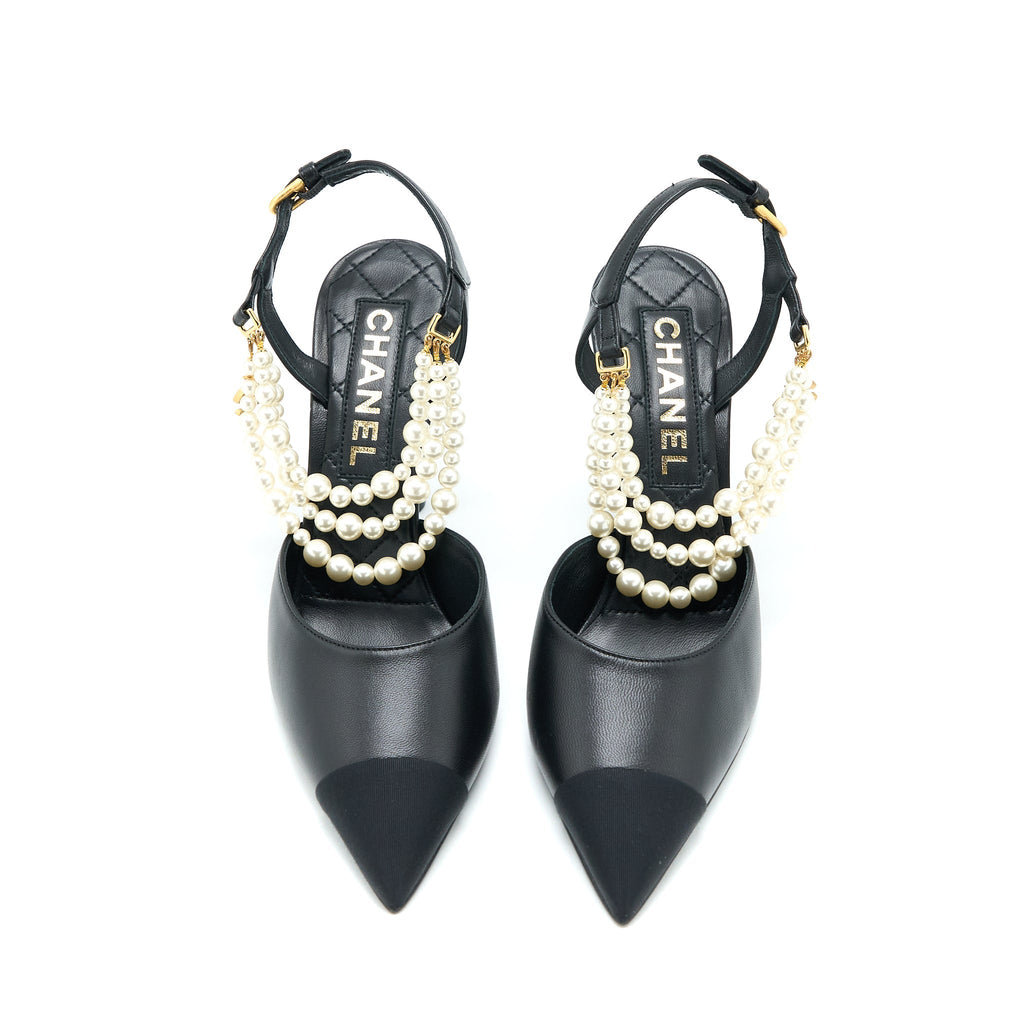 Chanel Size 39 Heel with Pearl Leather/Fabric Black