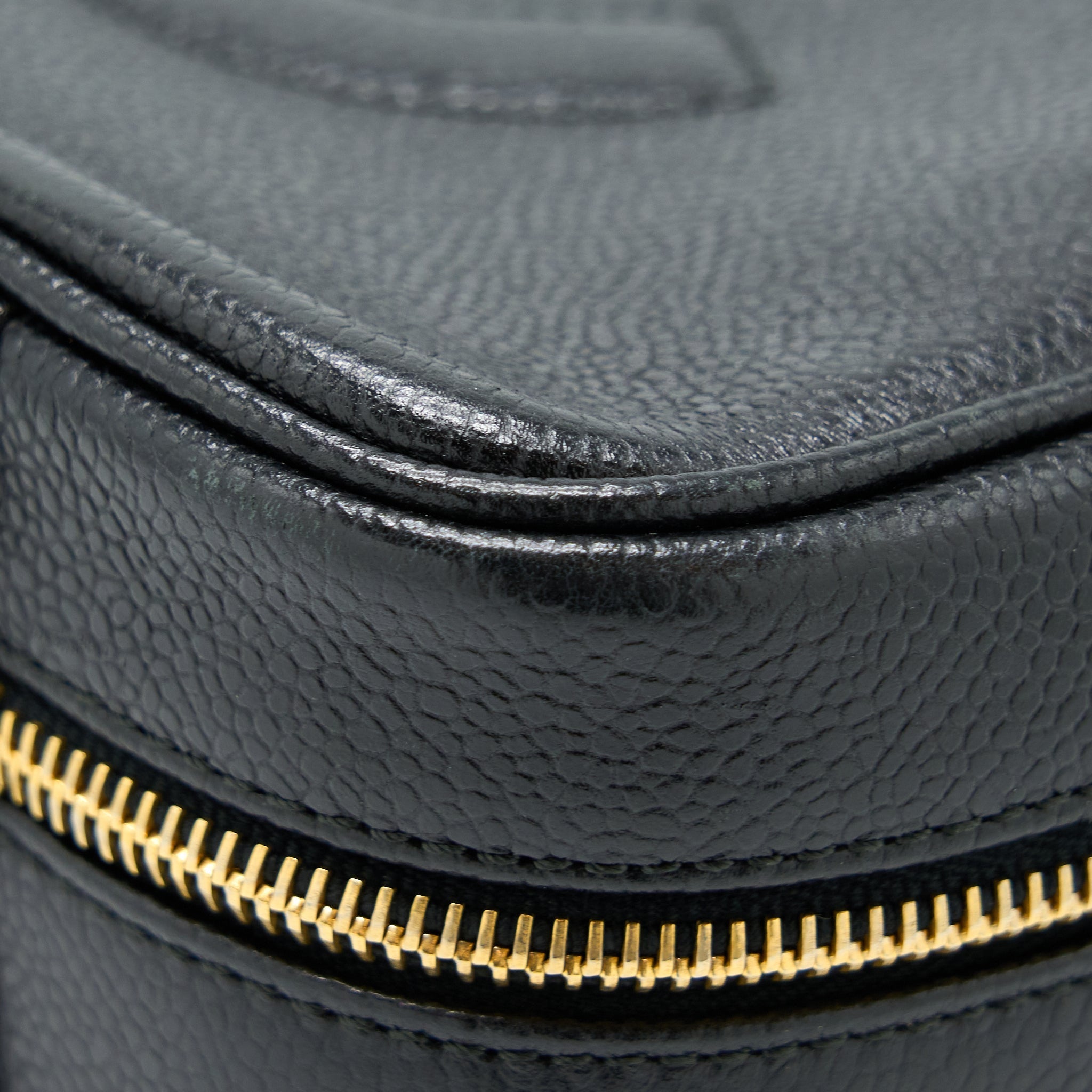 Chanel Vintage CC Logo Vanity Caviar Black