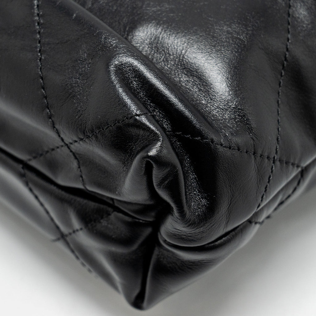 Chanel Mini 22 Bag Calfskin So Black (Microchip)