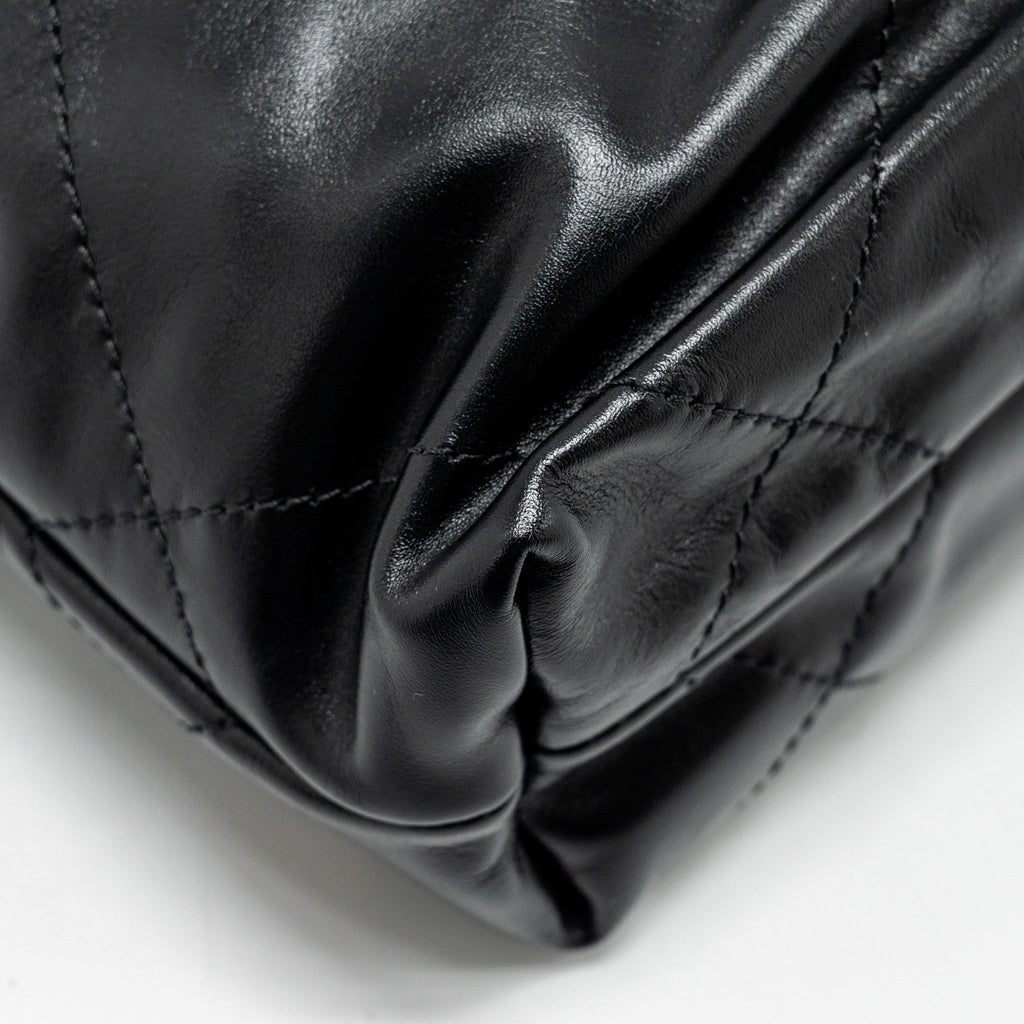 Chanel Mini 22 Bag Calfskin So Black (Microchip)