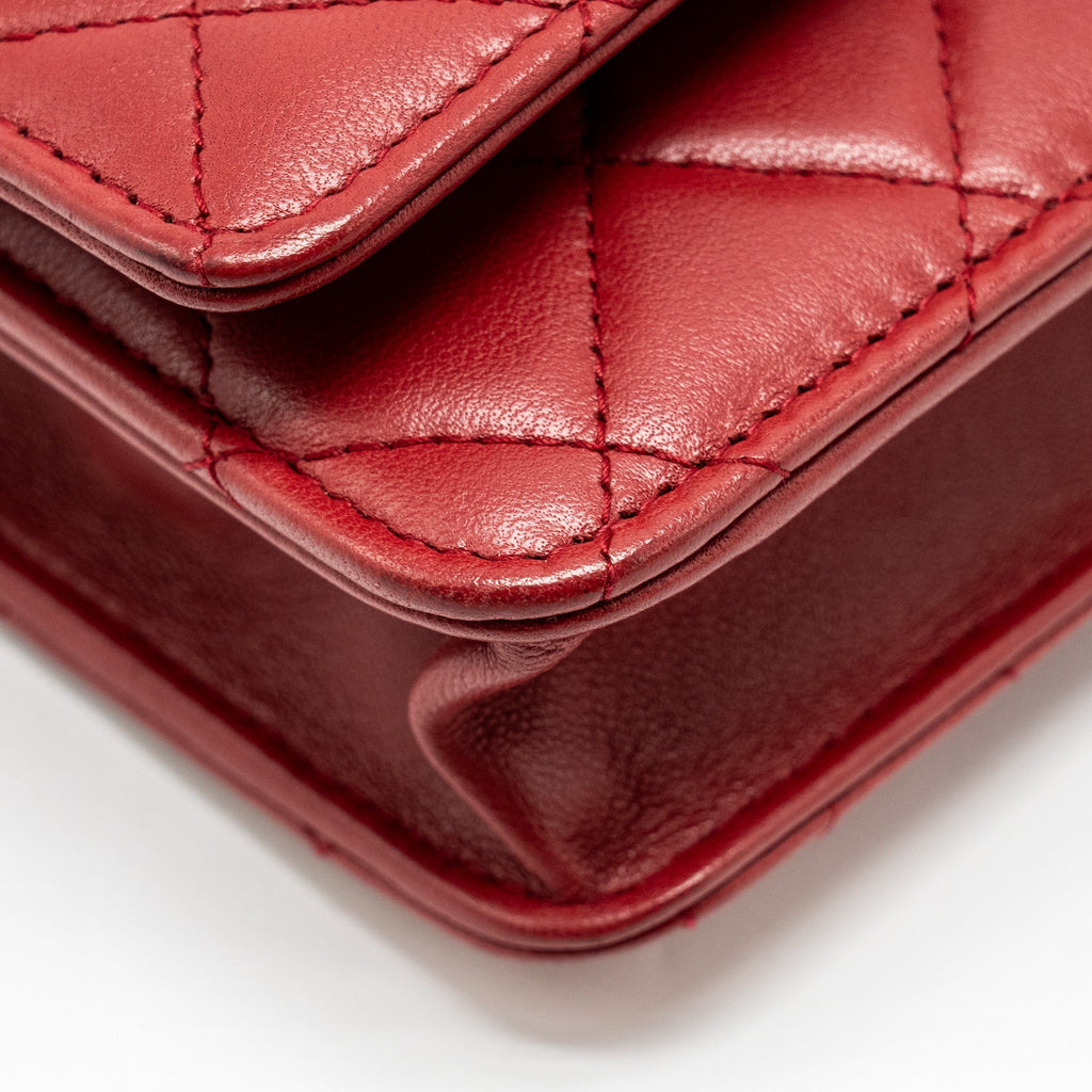 Chanel Trendy CC Wallet On Chain Lambskin Red L