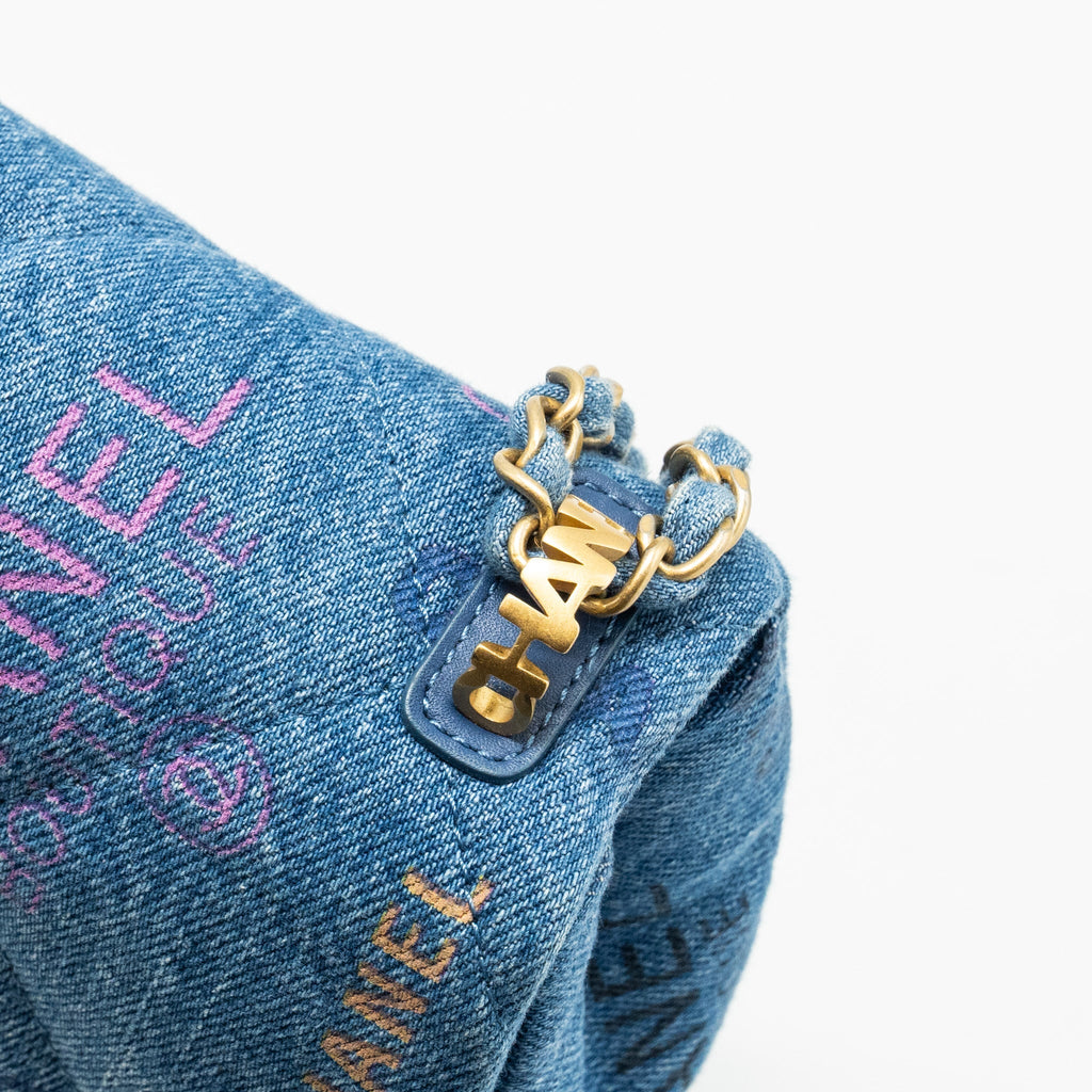 Chanel 22P Flap bag denim blue  (microchip)