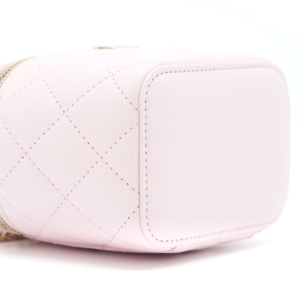 Chanel 22P Top Handle Mini Vanity With Chain Lambskin Light Pink L