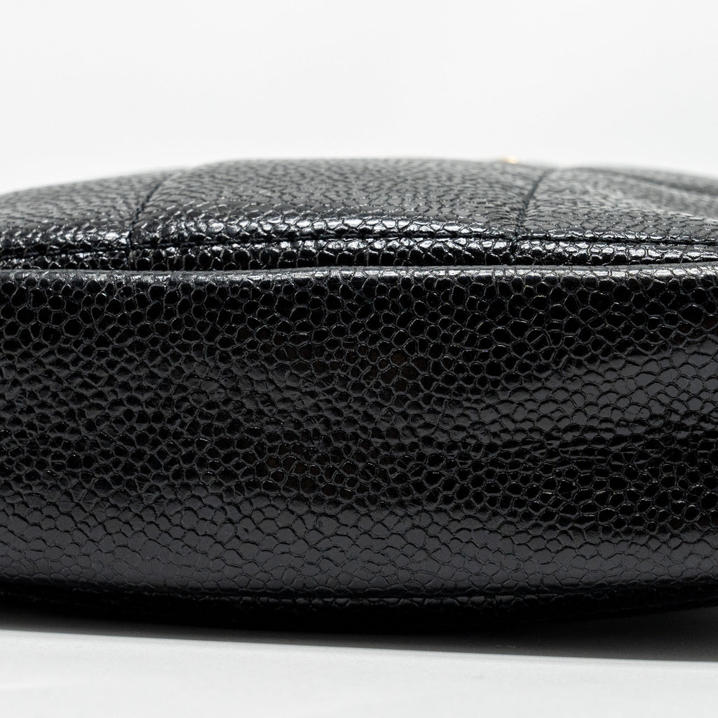 Chanel Quilted shape chain bag caviar black