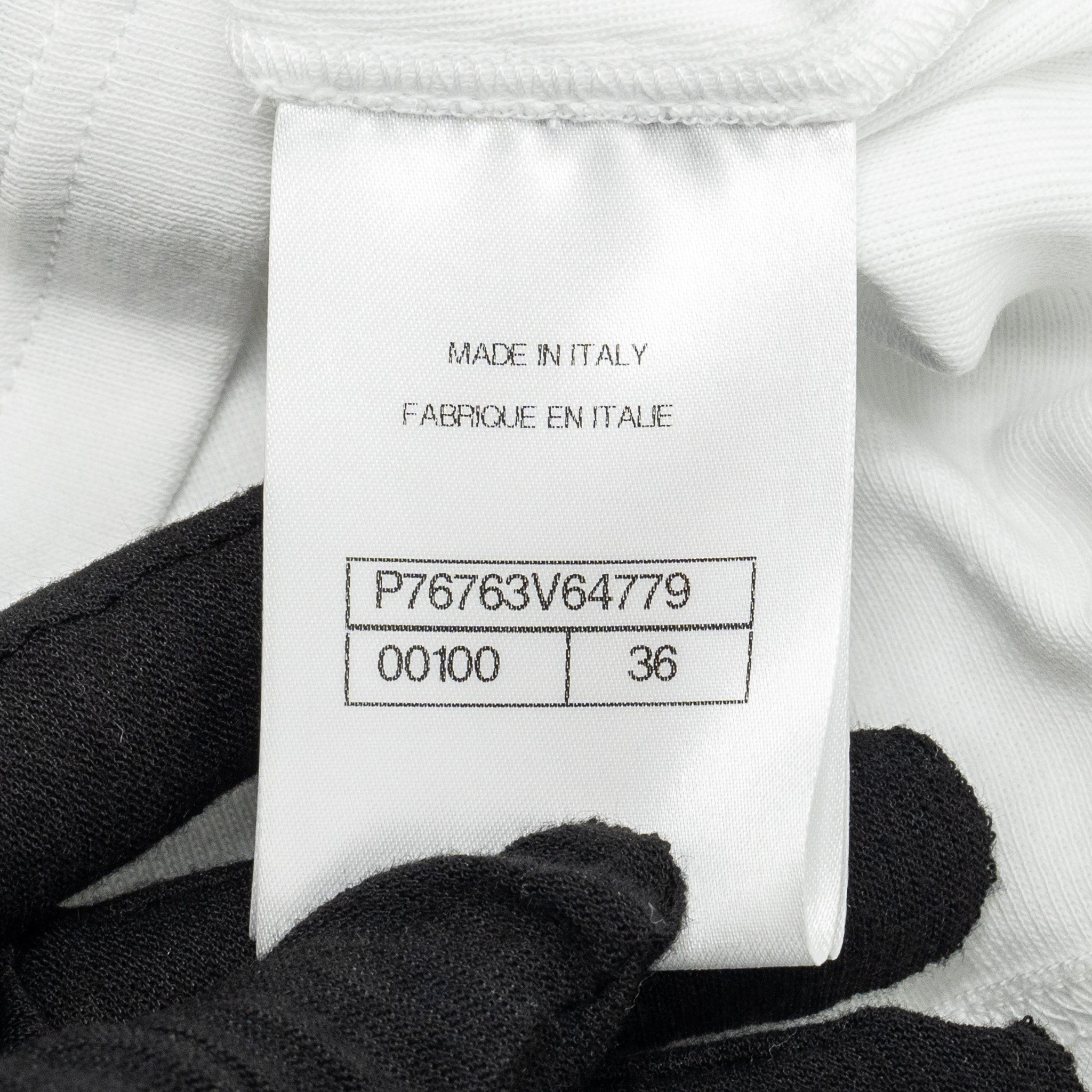 Chanel size 36 top embroidered cotton jersey / cotton white/blue/black