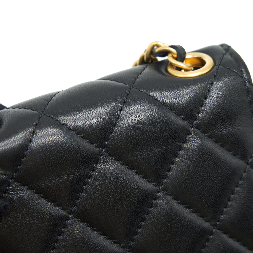 Chanel Pearl Crush Phone Case With Chain Lambskin Black