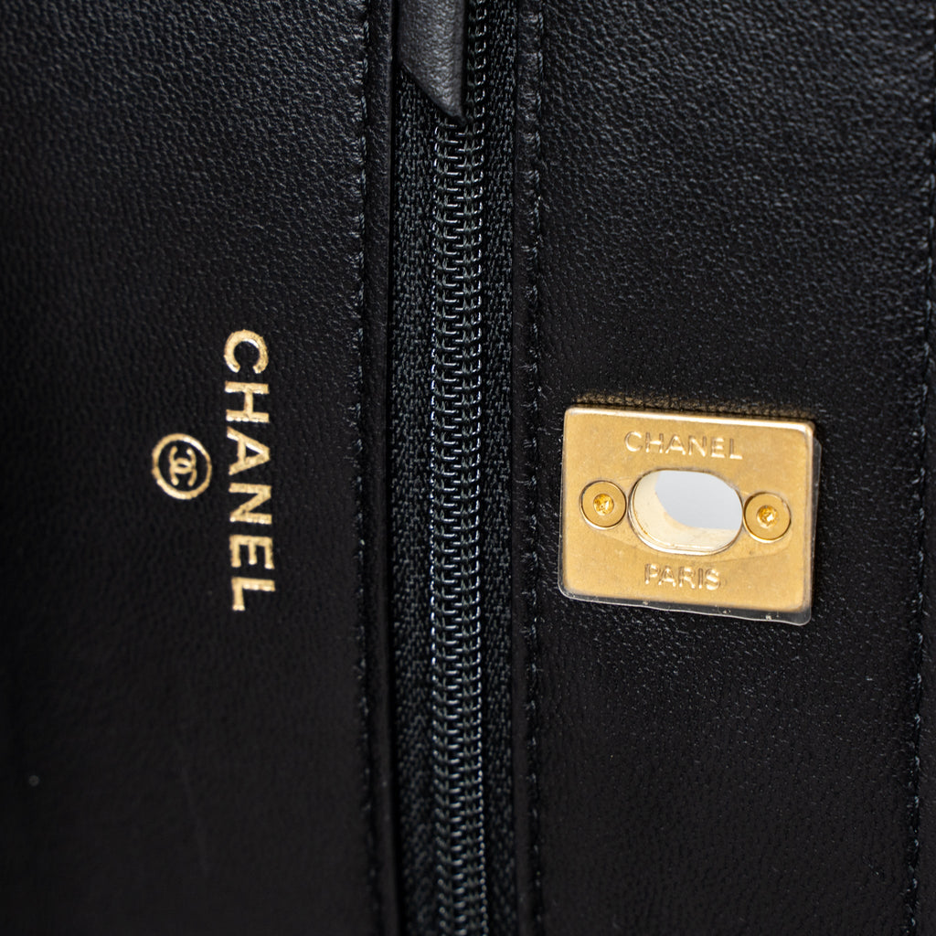 Chanel Pearl Crush Wallet On Chain Lambskin Black Brushed  (Microchip)