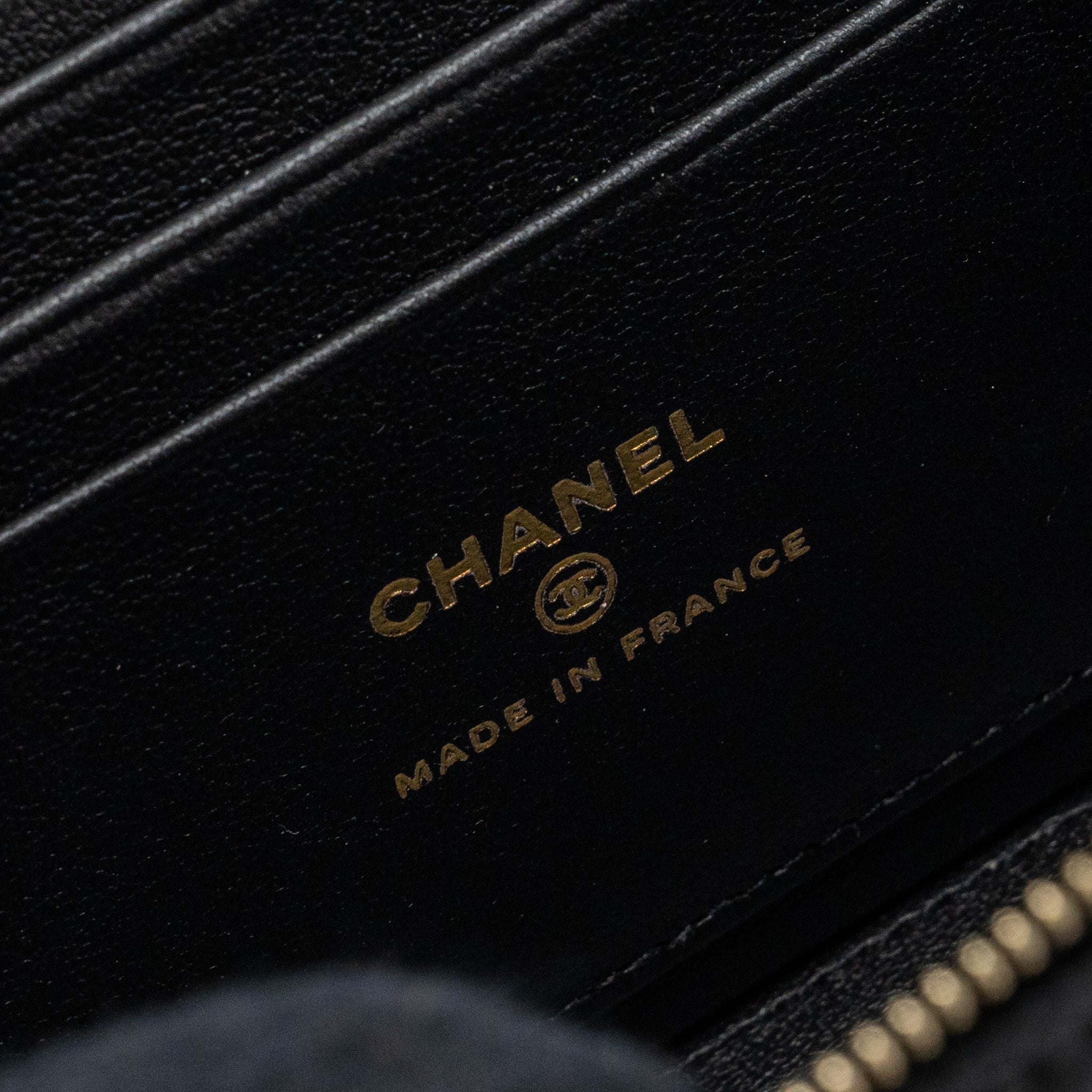 Chanel Top Handle Long Vanity Lambskin Black  (microchip)