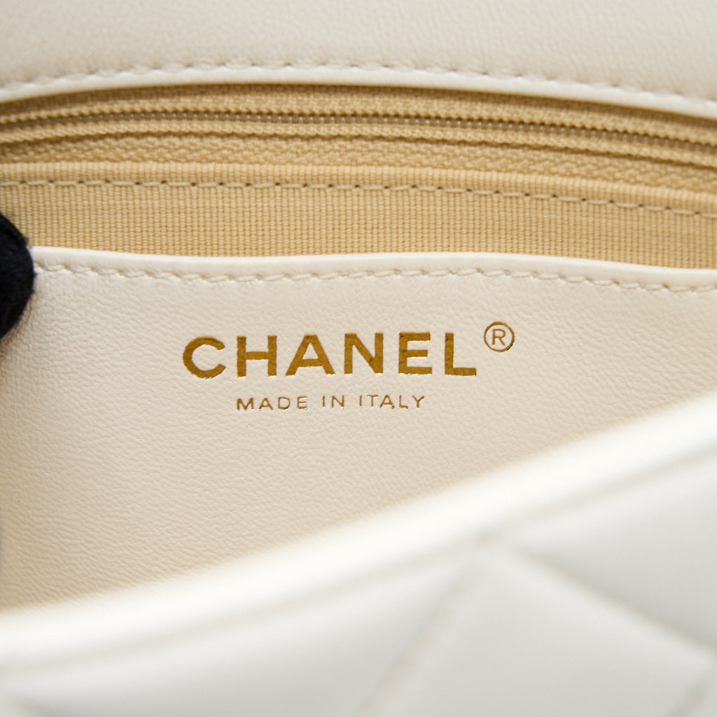 Chanel 22S Giant Chain Flap Shoulder Bag Lambskin White Brushed  (Microchip)