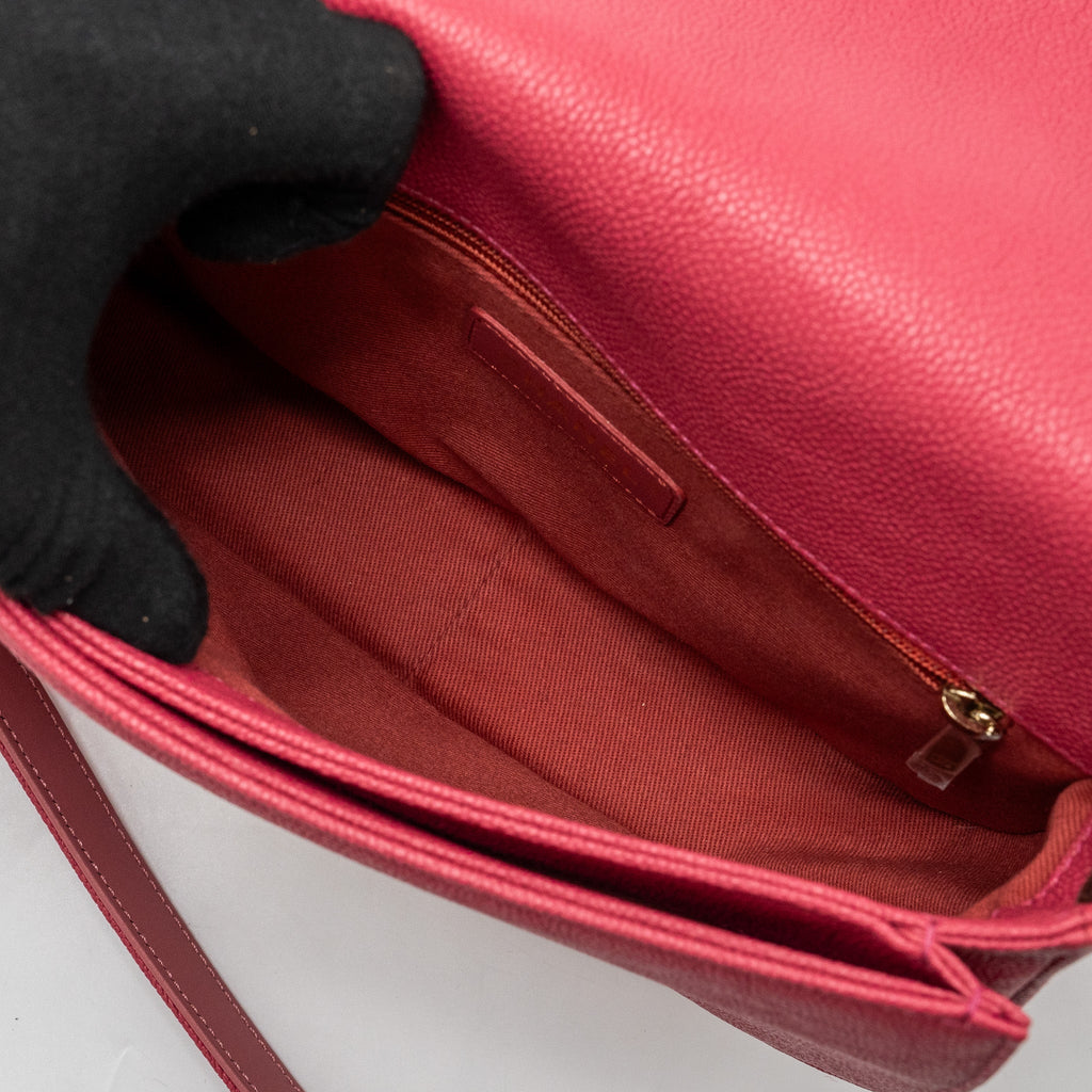 Chanel Giant CC logo Messenger Bag Grained Calfskin Pink L