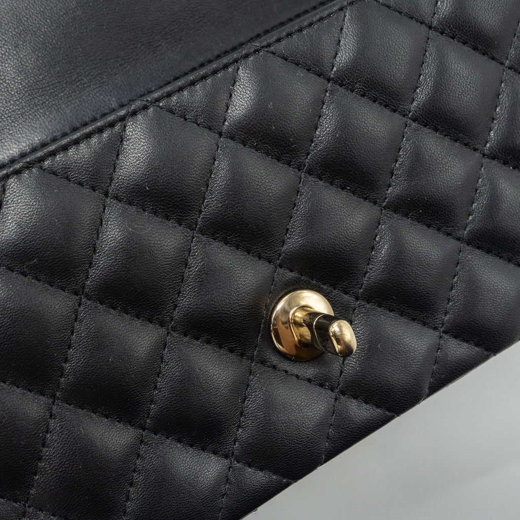 Chanel Classic Mini Rectangular Flap Bag Lambskin Black L (Microchip)