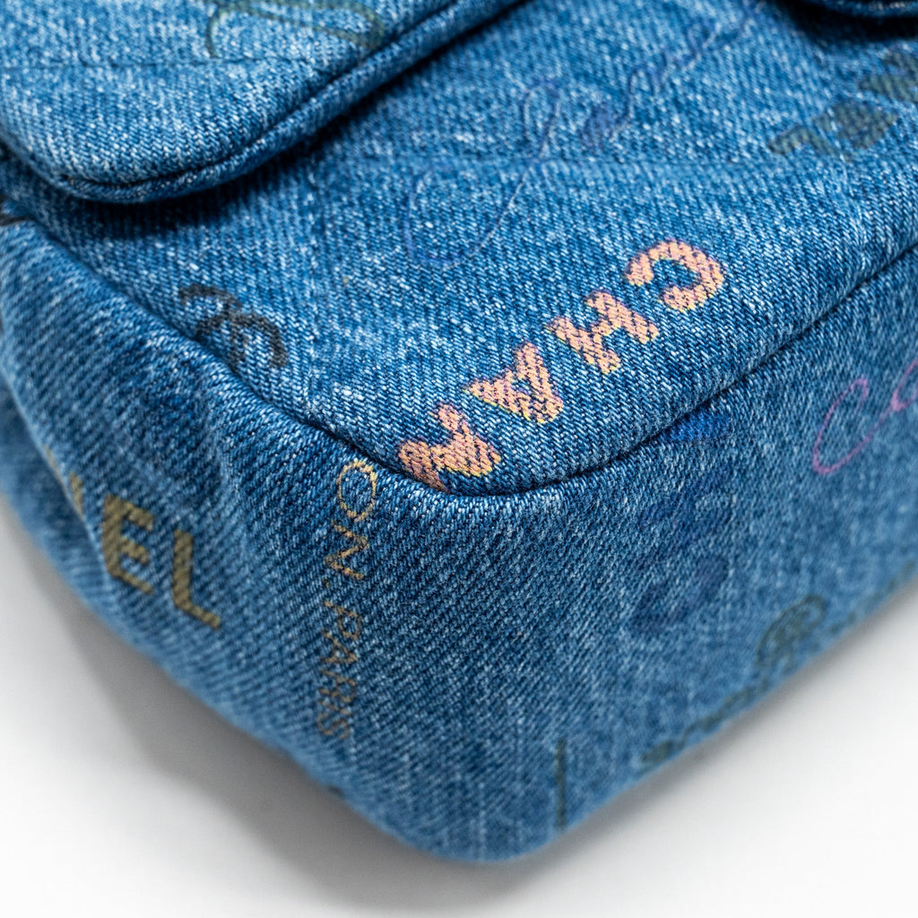 Chanel 22P Flap bag denim blue  (microchip)