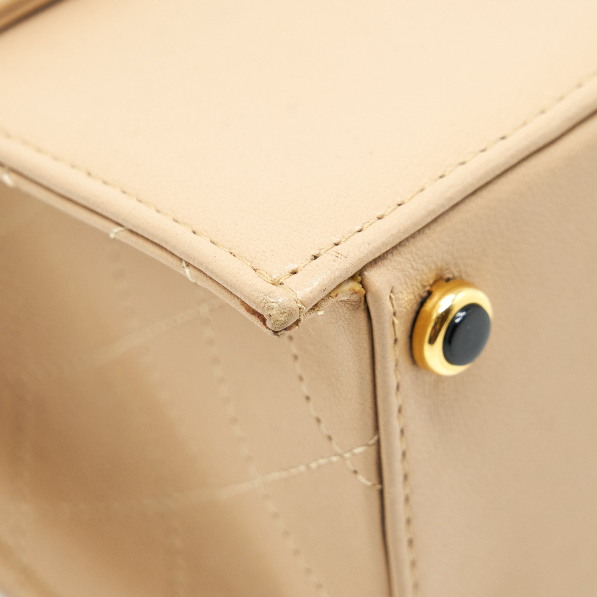 Chanel Vintage Single Flap Bag Cross body Lambskin Beige