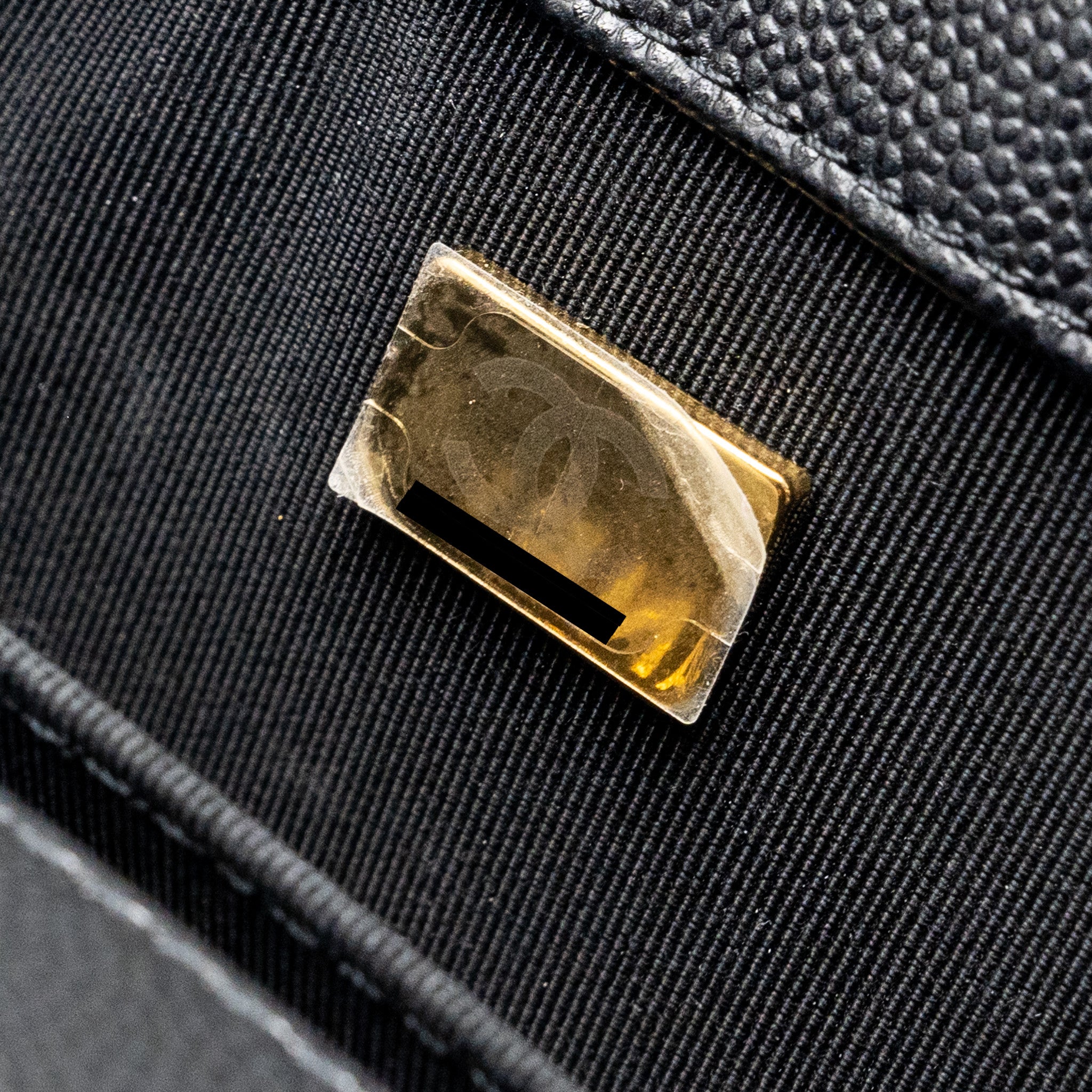 Chanel small boy bag caviar black  (Microchip)