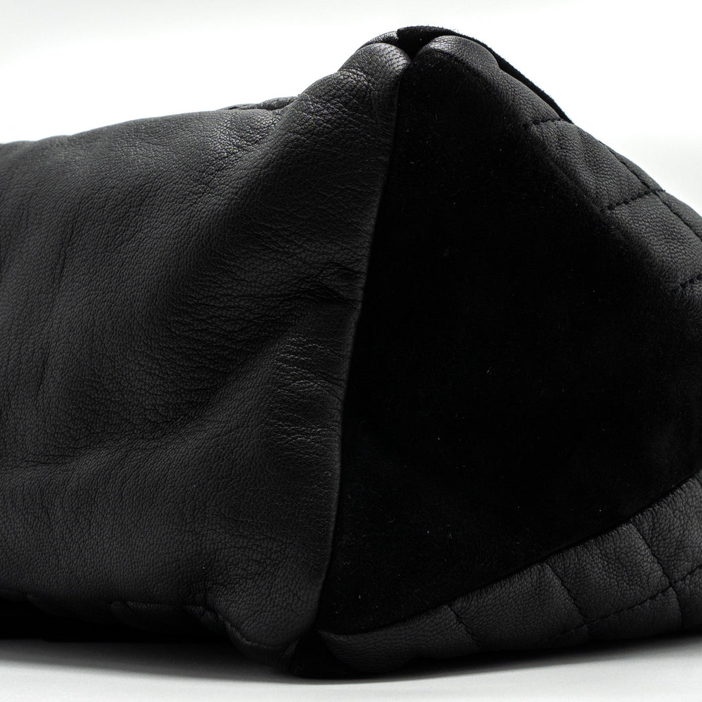 Chanel Bucket Bag Goatskin/Sue Calfskin Black