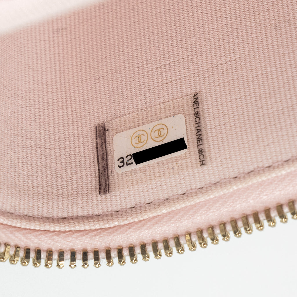 Chanel mini vanity with giant chain lambskin light pink L