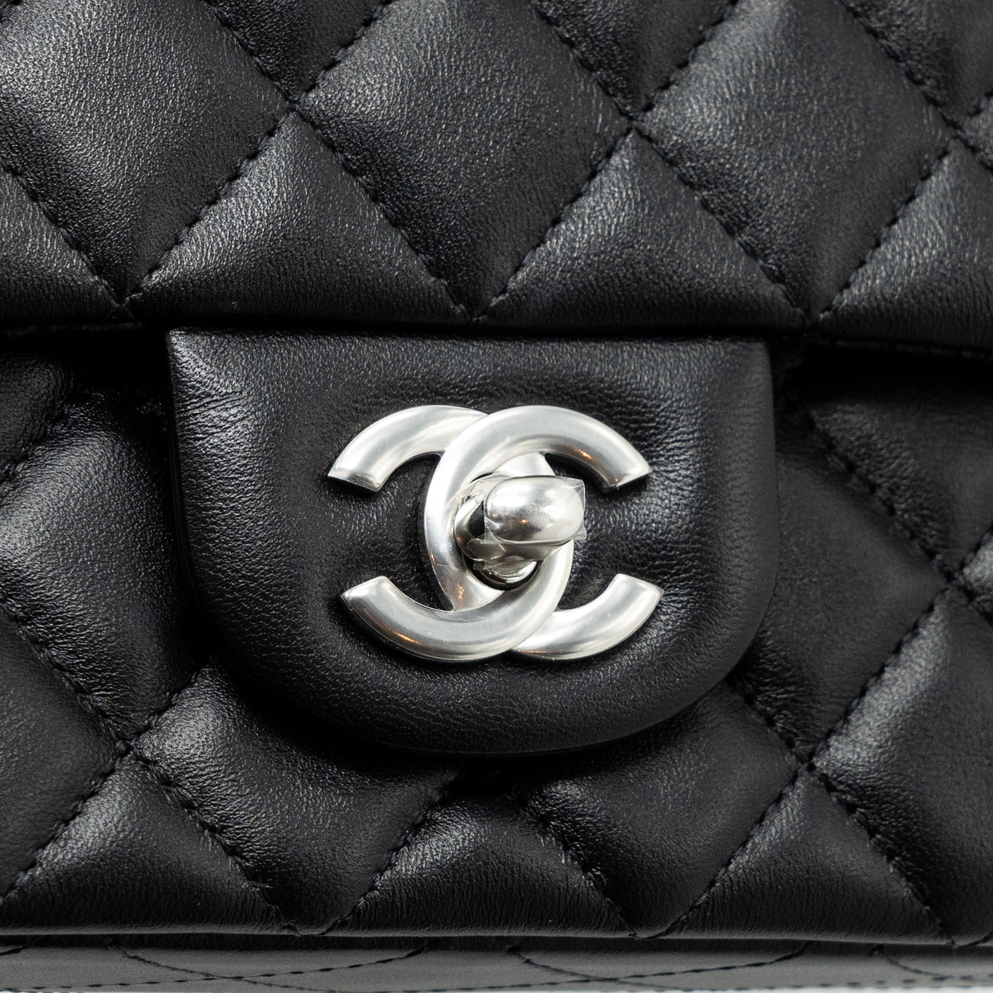 Chanel mini rectangular flap bag lambskin black  (MICrochip)
