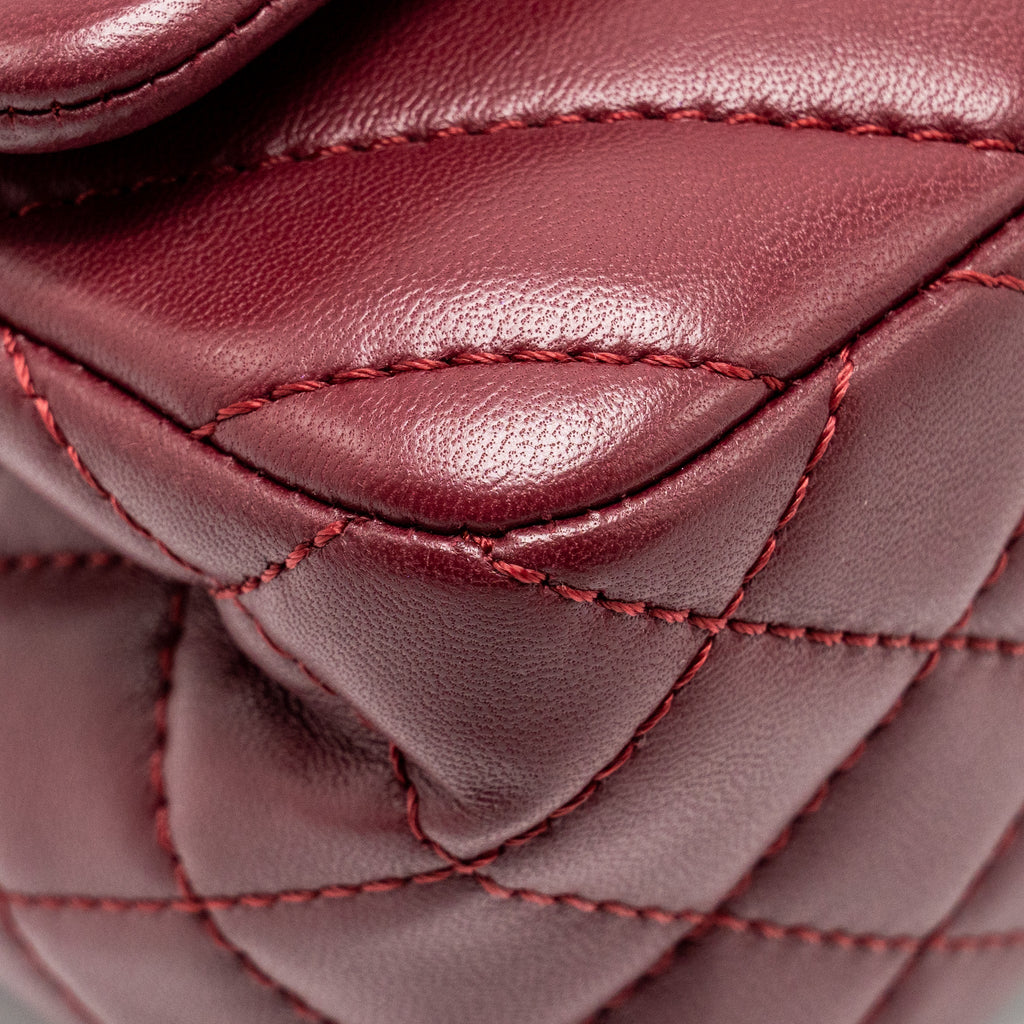 Chanel Chevron Flap bag Lambskin dark red