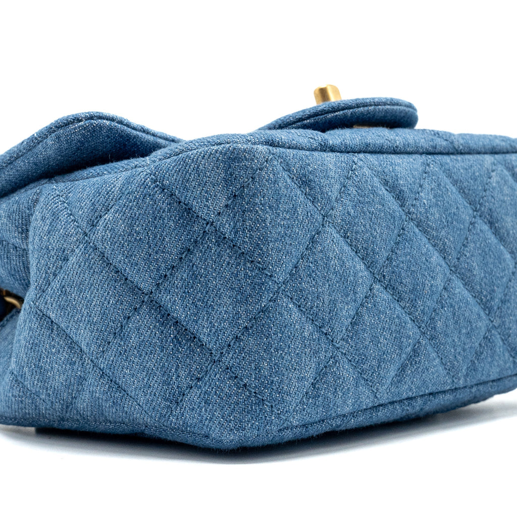 Chanel pearl crush mini square flap bag denim blue  (microchip)