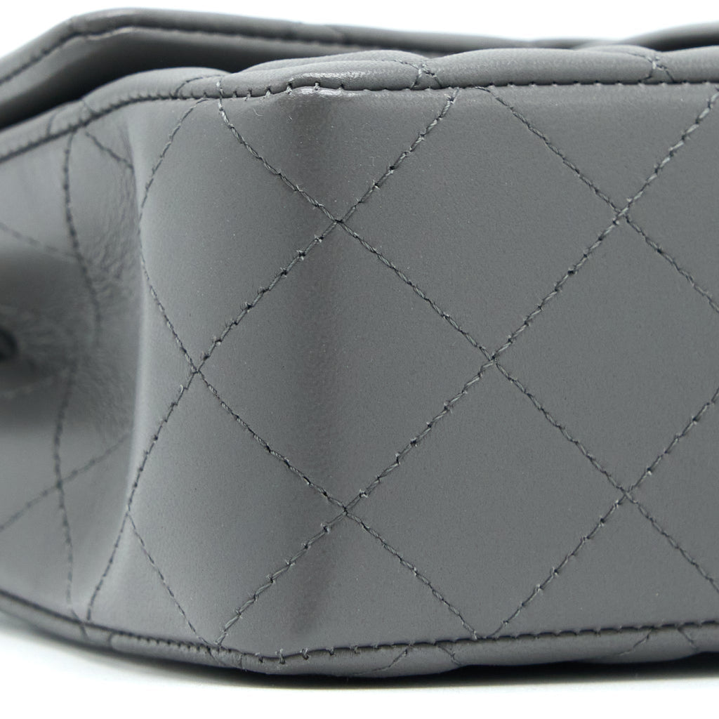 Chanel 22A Mini Rectangular Flap Bag Lambskin Grey L (Microchip)