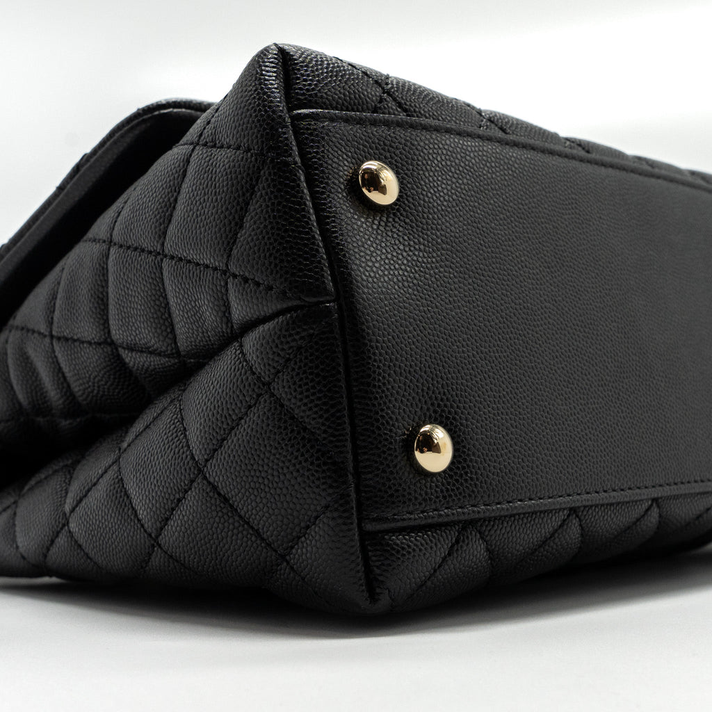 Chanel Medium Coco Handle Flap Bag Lizard Embossed Handle Caviar Black L