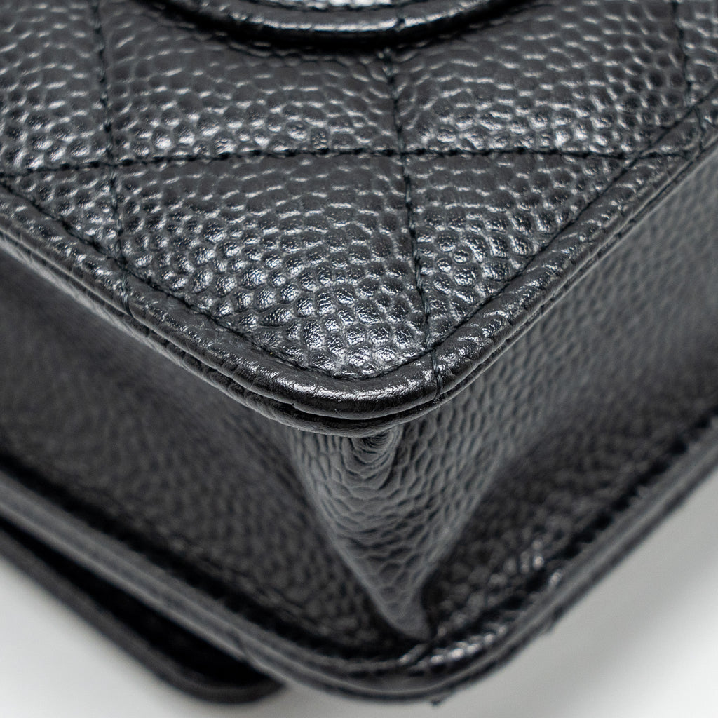 CHANEL Classic Wallet On Chain Caviar Black