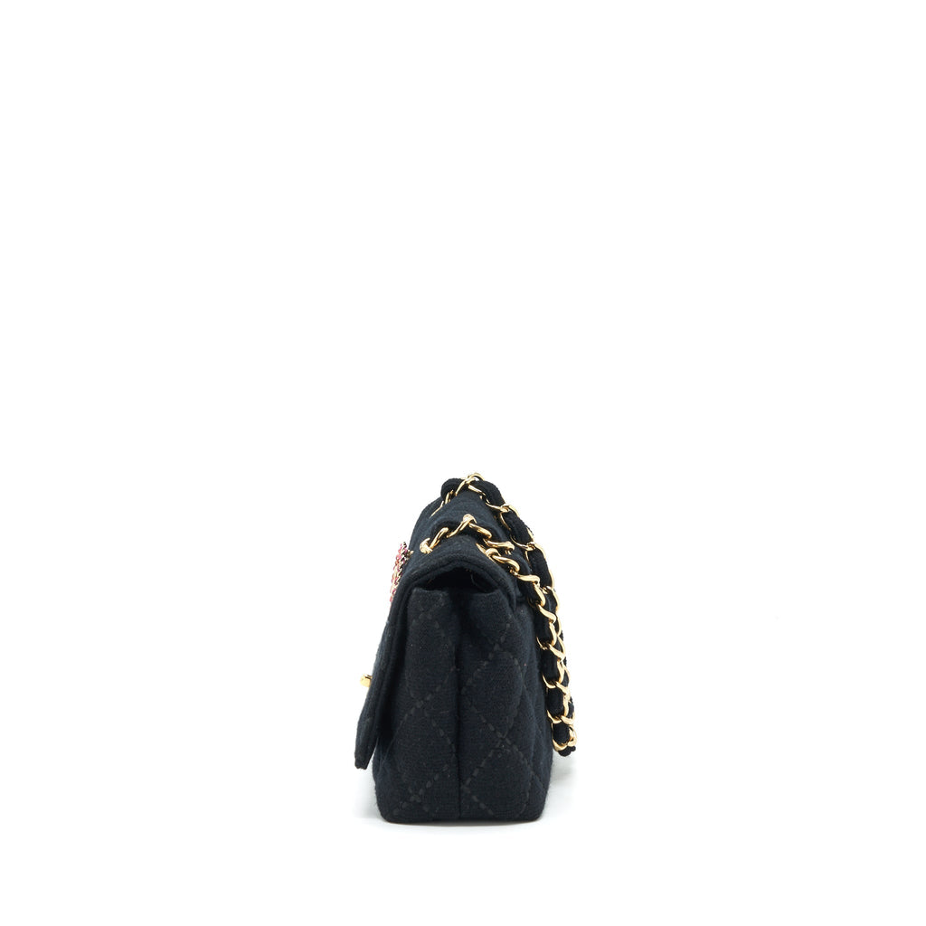 Chanel Vintage Shoulder Bag fabric Black  With An Extra Bag Charm