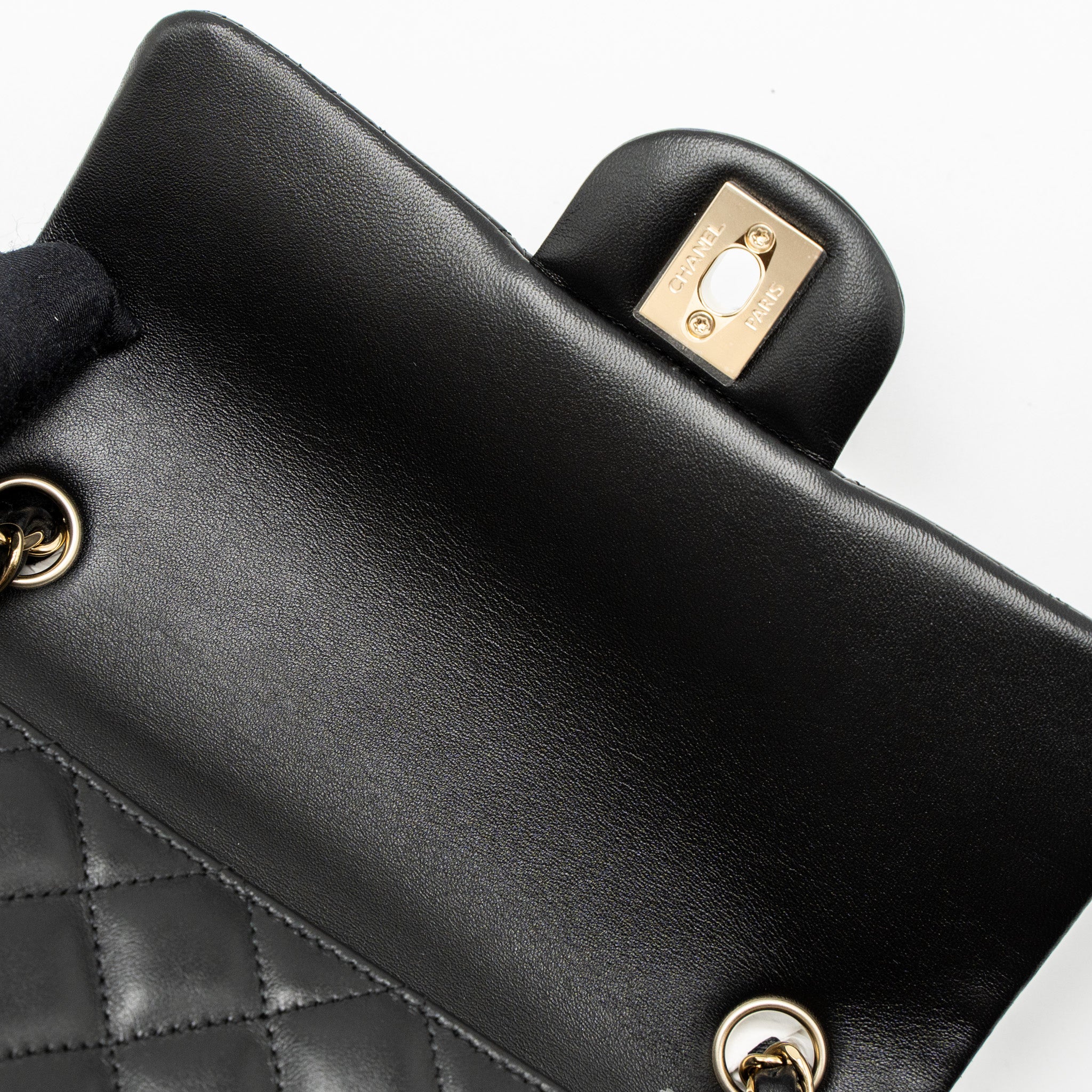 Chanel Mini Rectangular Flap Bag Lambskin Black L (Microchip)